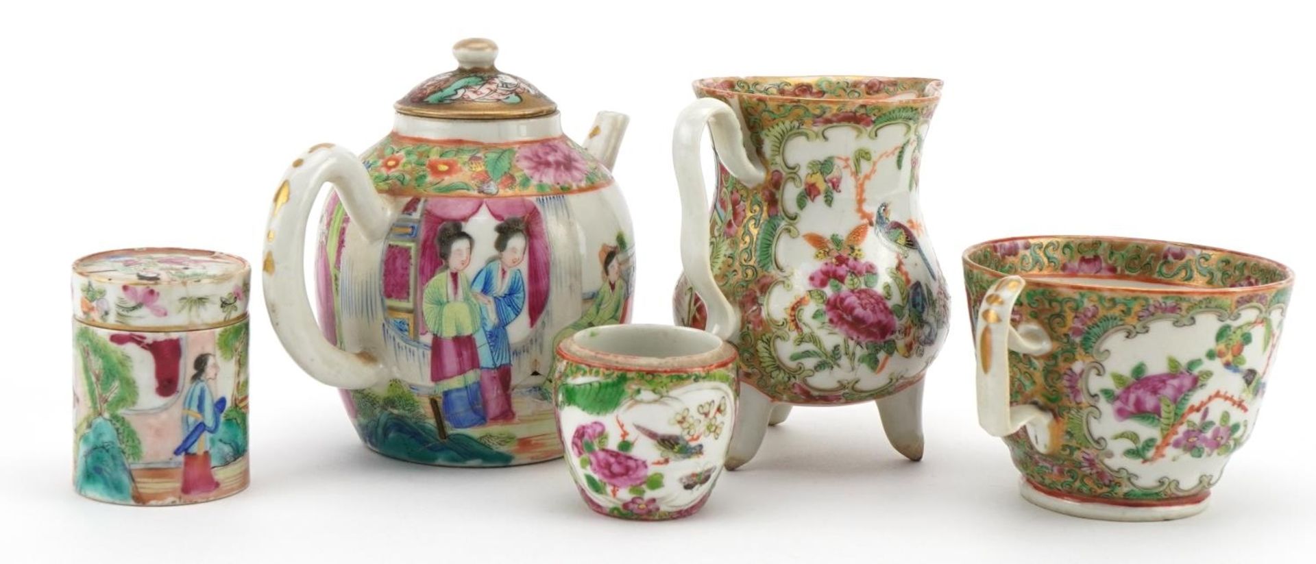 Chinese Canton porcelain including a teapot and three footed jug, each hand painted in the famille - Bild 4 aus 6