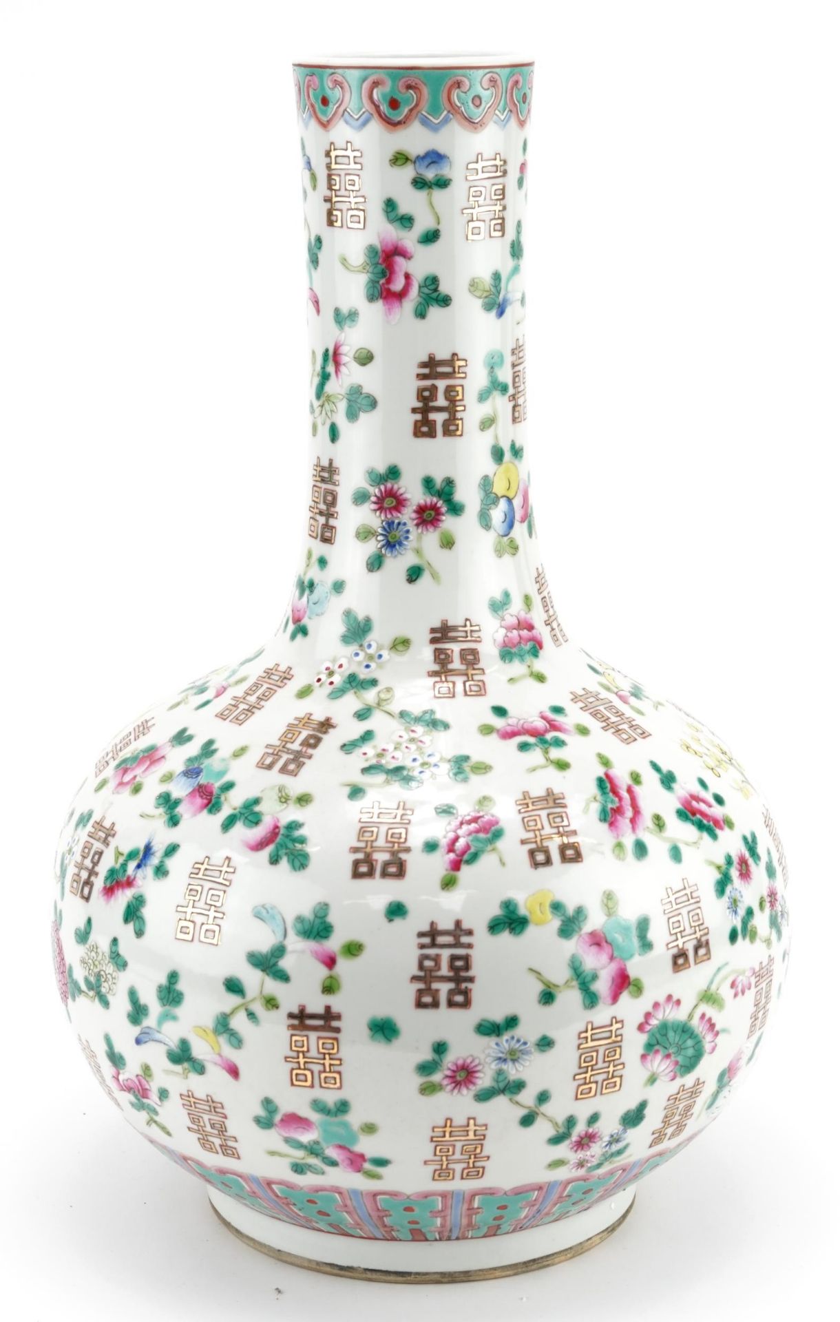 Large Chinese porcelain vase hand painted in the famille rose palette with flowers, 39.5cm high - Bild 2 aus 3