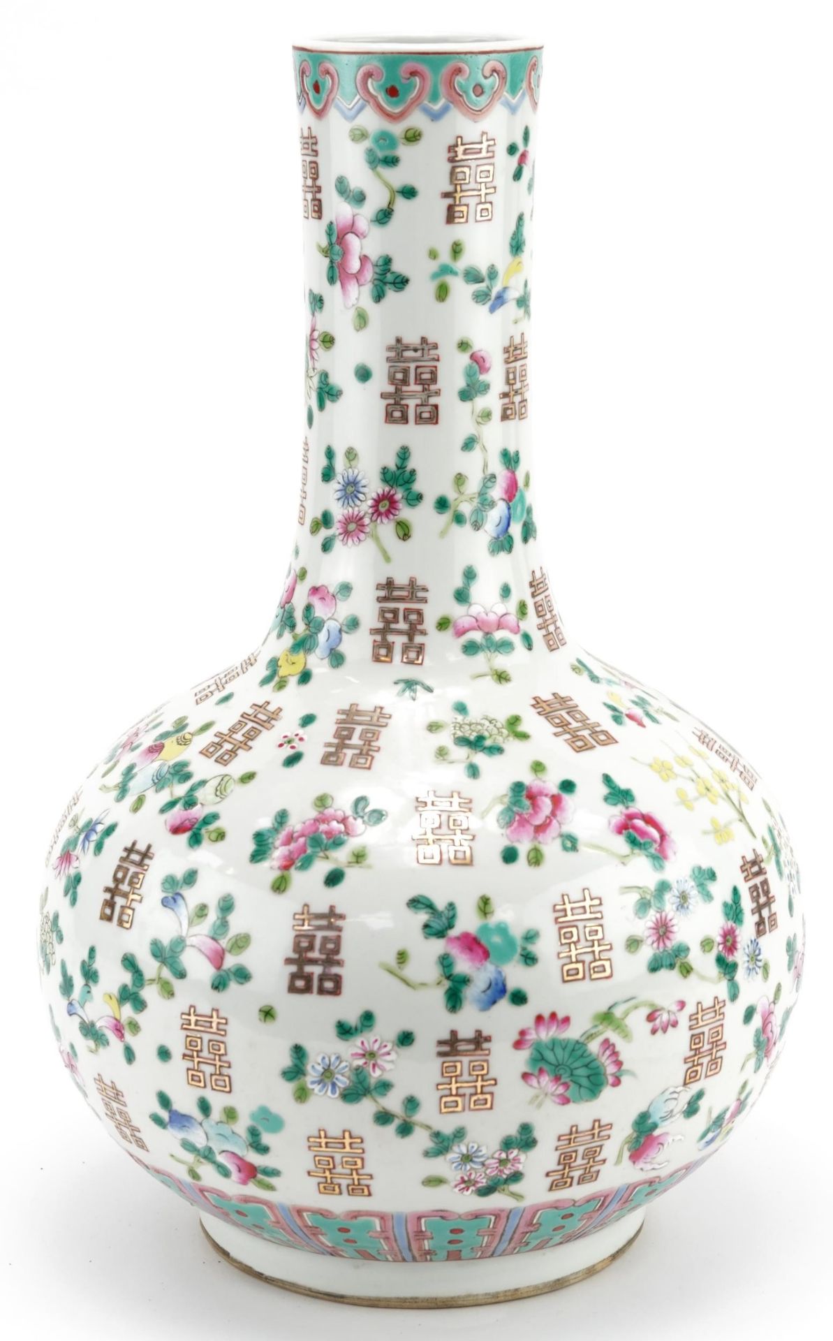 Large Chinese porcelain vase hand painted in the famille rose palette with flowers, 39.5cm high