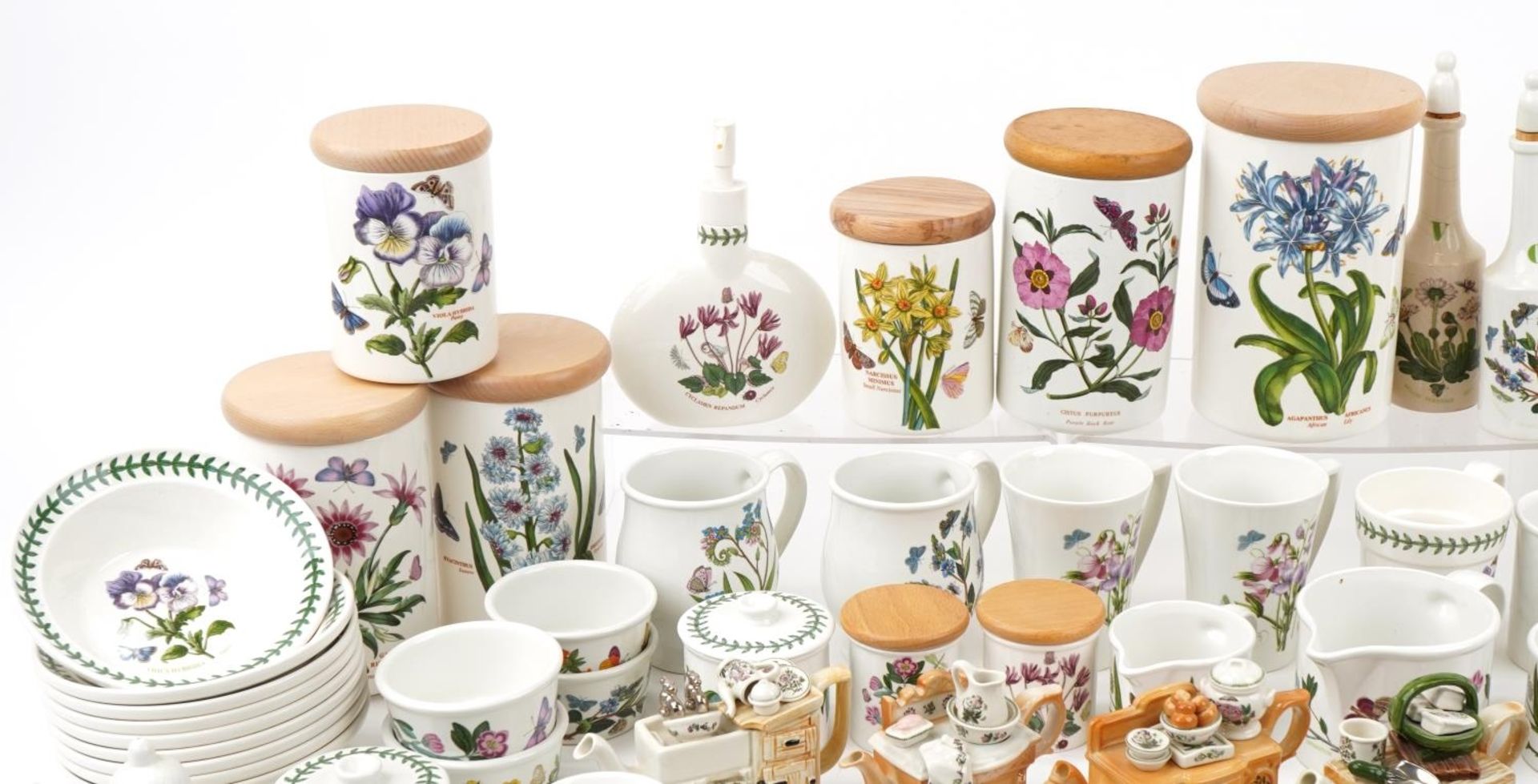 Large collection of Portmeirion Botanic Garden dinnerware, teaware and storage jars, the largest - Image 4 of 12