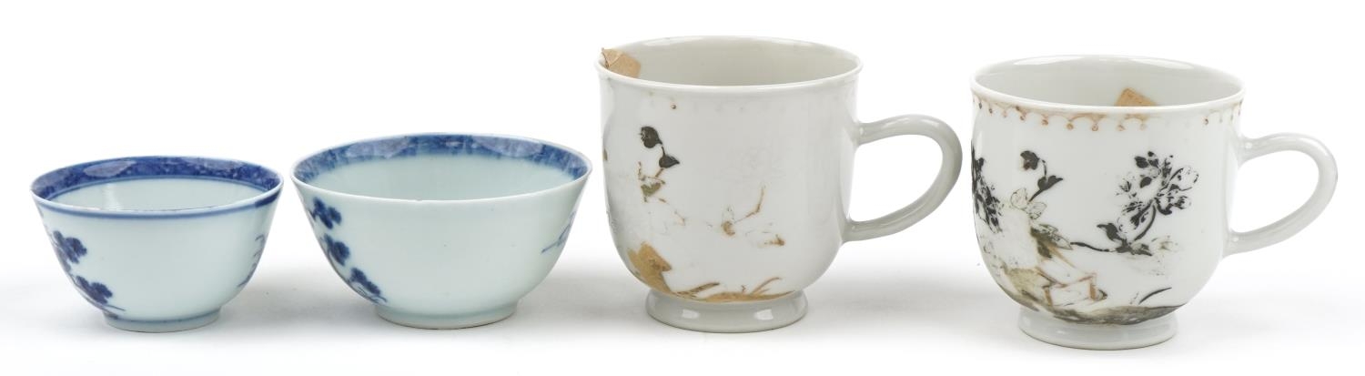 Chinese blue and white porcelain from the Nanking Cargo comprising two tea bowls with saucers and - Image 5 of 14