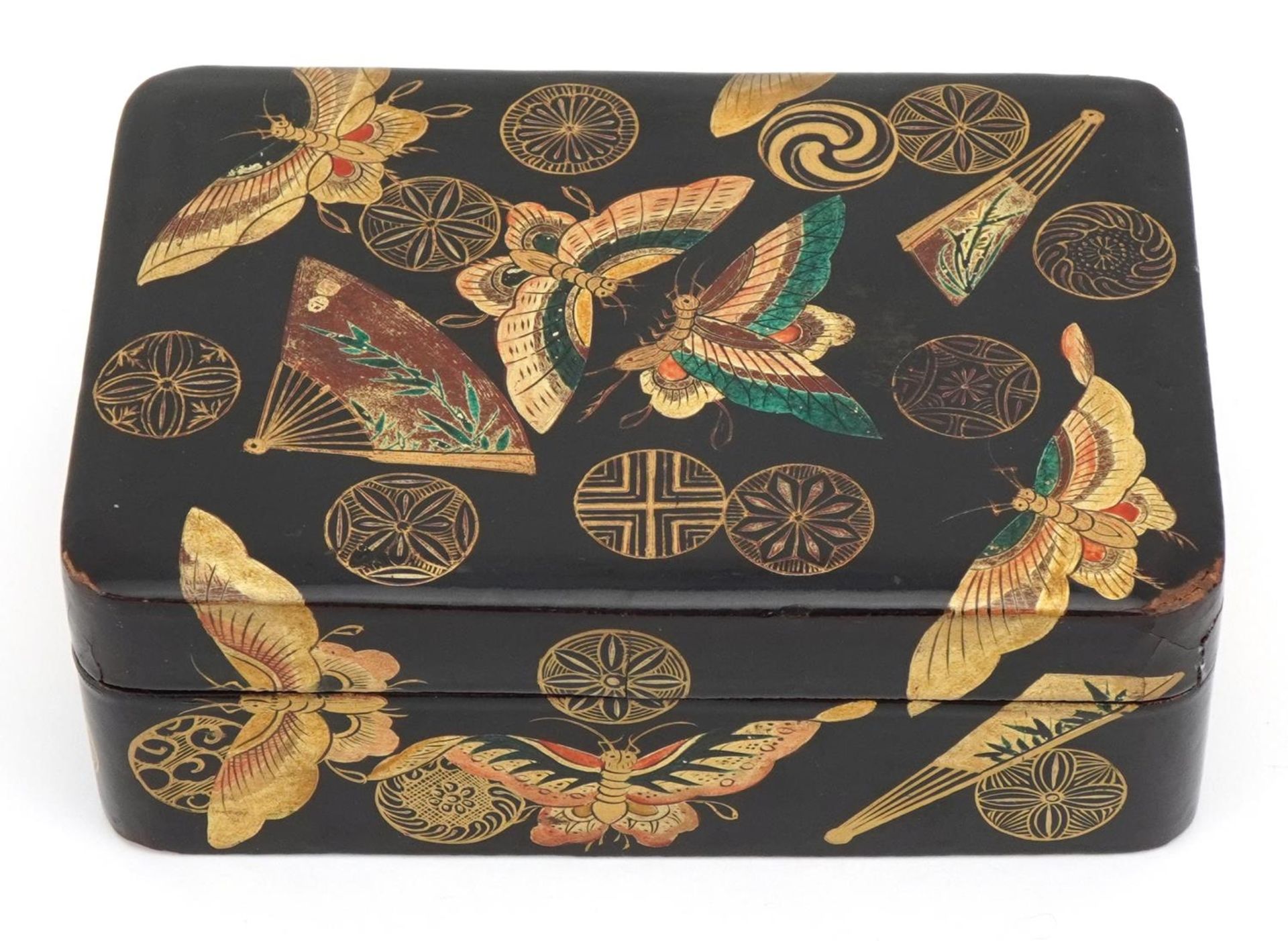 Japanese lacquered box and cover gilded with butterflies amongst fans and stylised roundels, 5cm x - Image 12 of 14