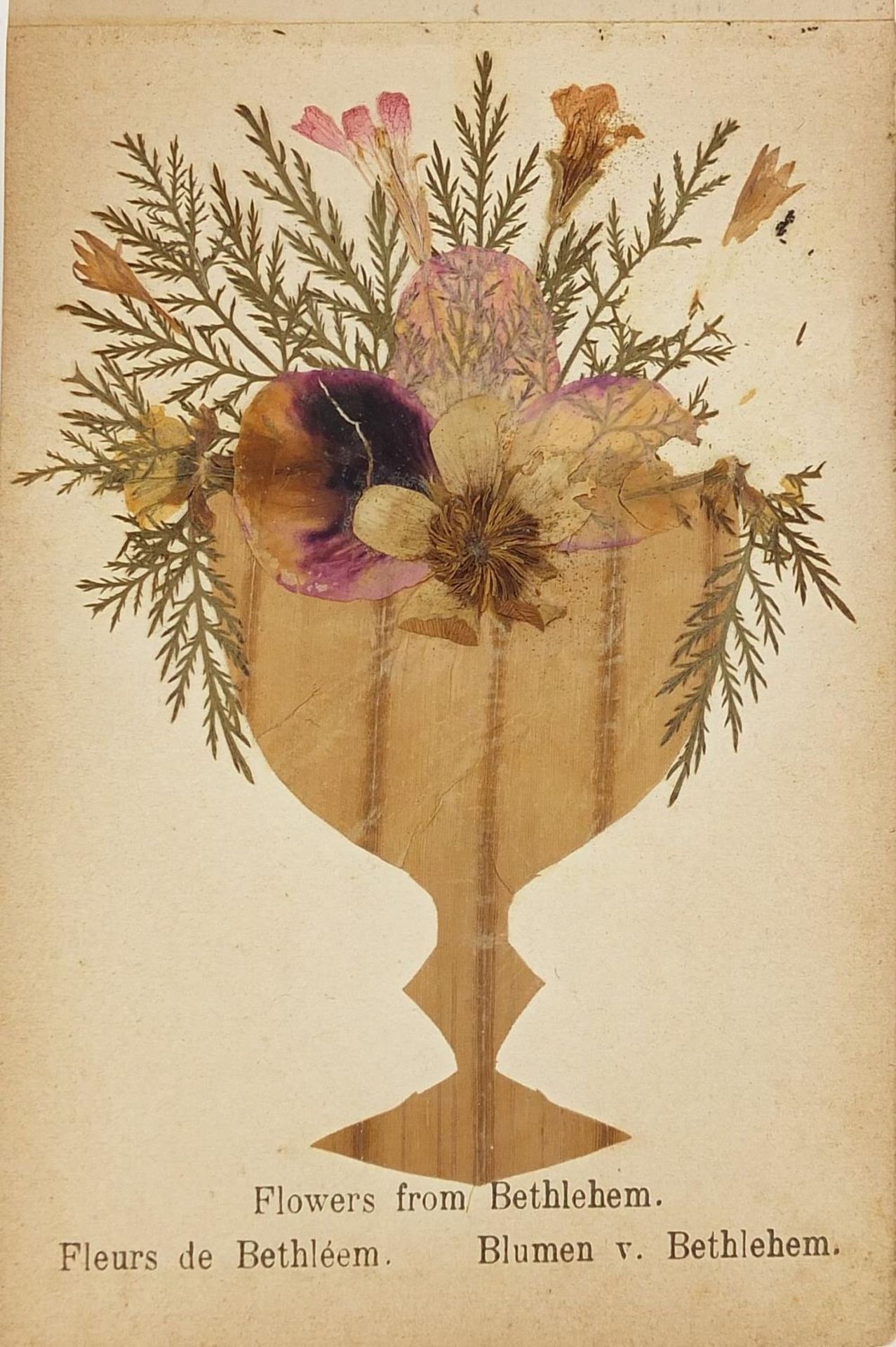 Jerusalem olive wood album of pressed flowers, 13cm wide - Image 4 of 6