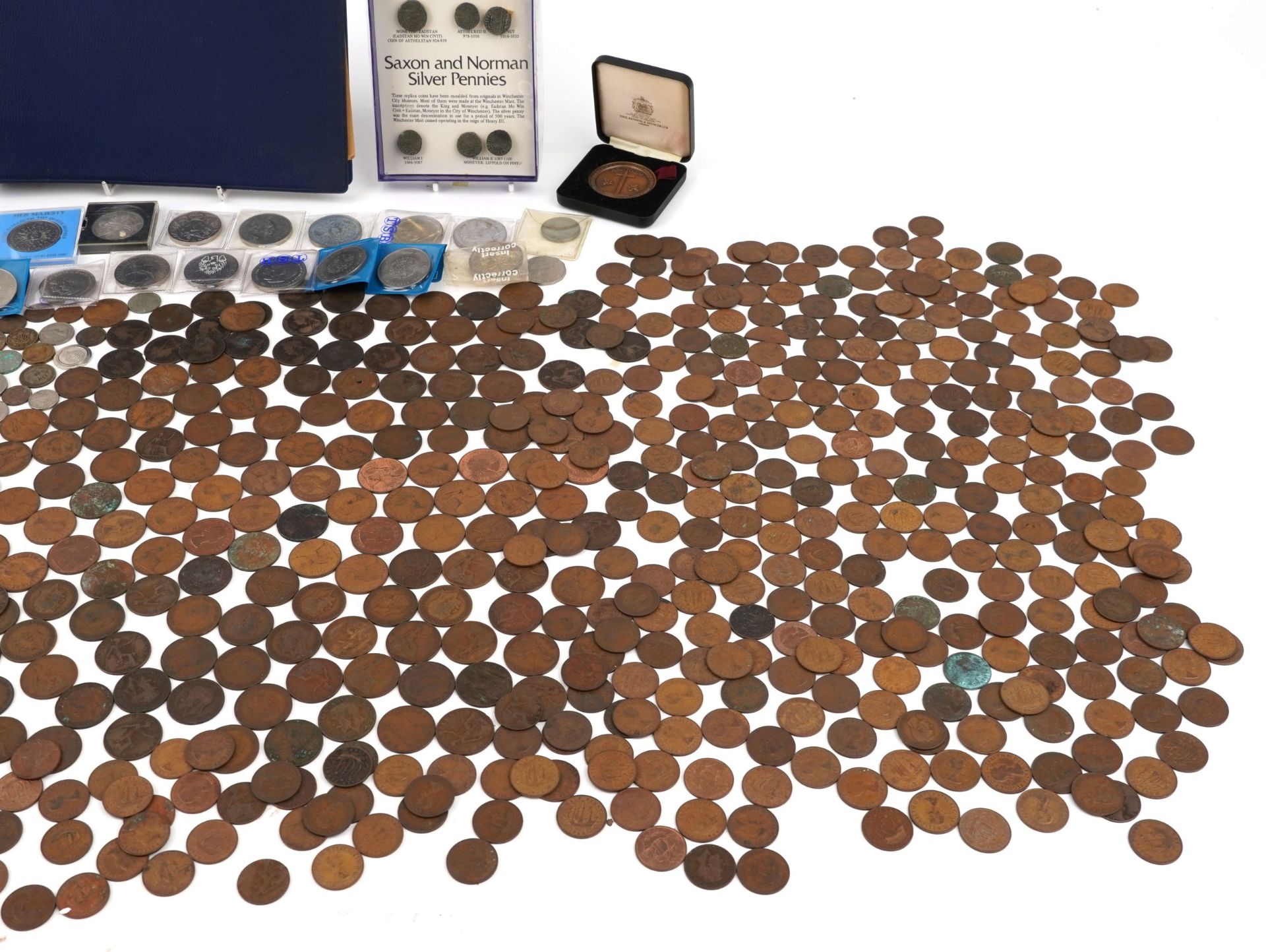 George III and later British and world coinage including tokens, pennies and shillings - Image 3 of 8