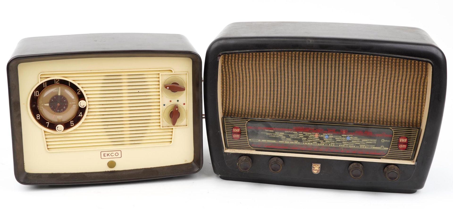 Two vintage Bakelite radios comprising Philips 353A and Ekco A222, the largest 42cm wide