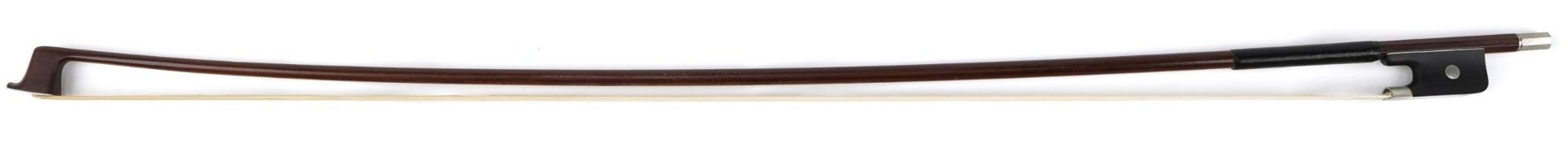 Wooden violin bow with mother of pearl frog impressed Erich Steiner, 74.5cm in length - Image 2 of 6