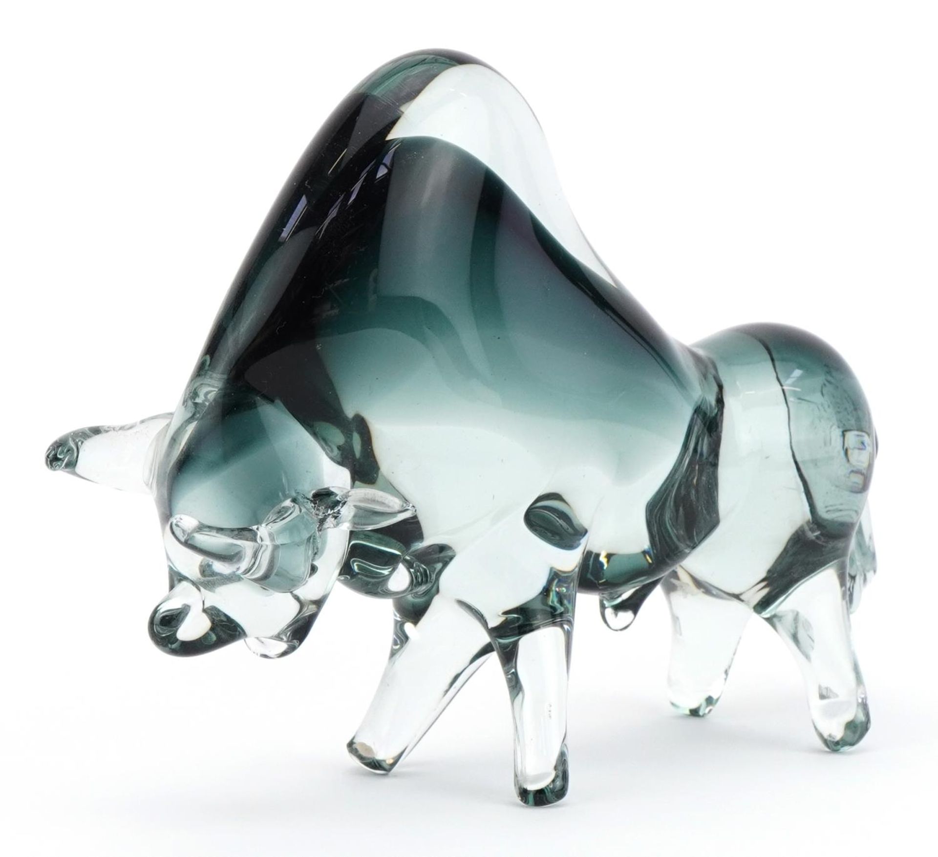 Murano Seguso two colour sculpture in the form of a stylised bull, 23cm in length