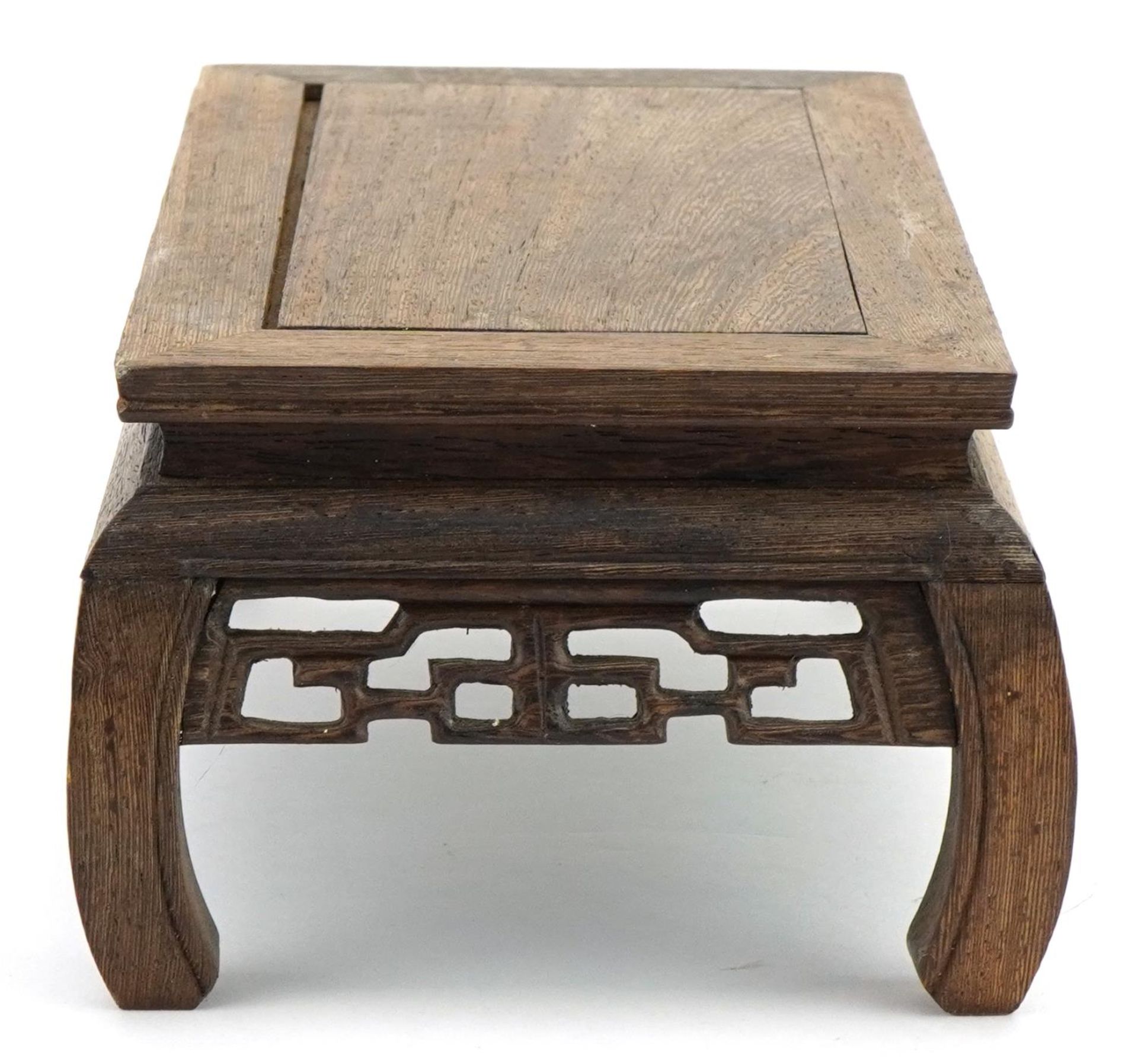 Chinese carved hardwood stand, 9.5cm H x 23.5cm W x 14.5cm D - Image 5 of 14