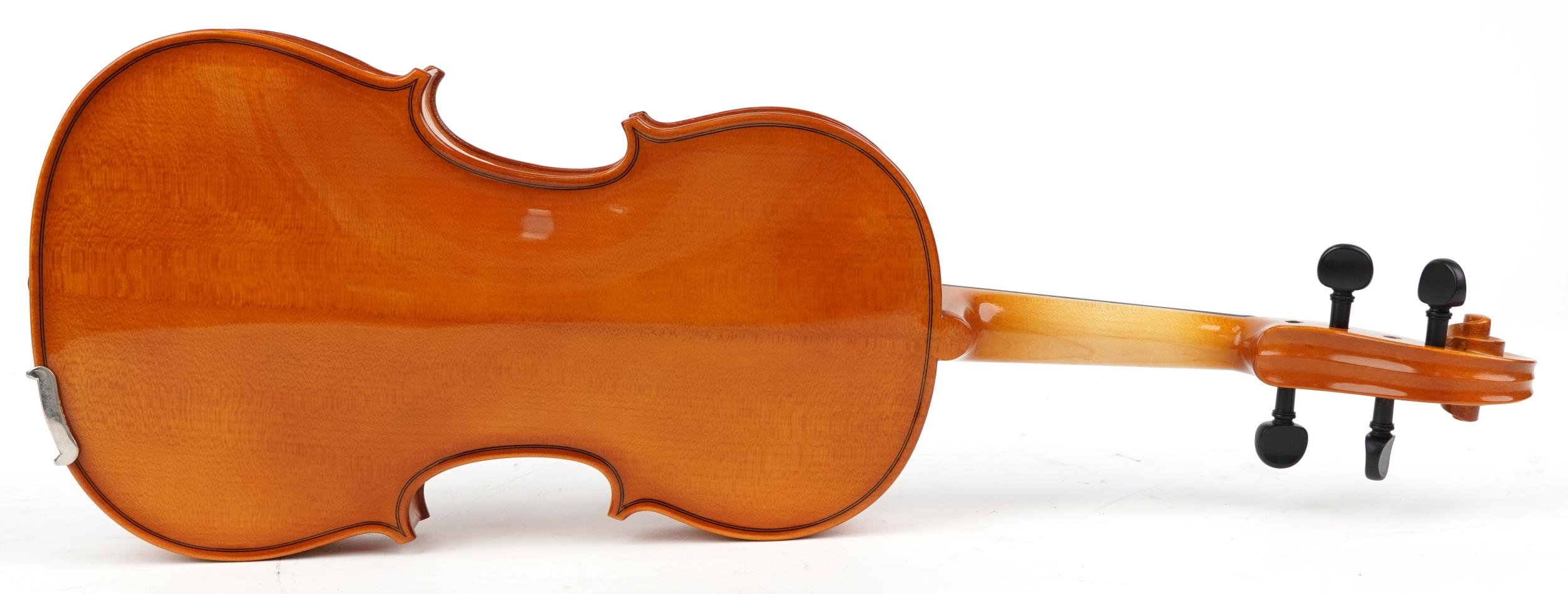 Andreas Zeller for Stentor, violin with fitted case, paper label to the interior, the back 15.5 - Image 5 of 12