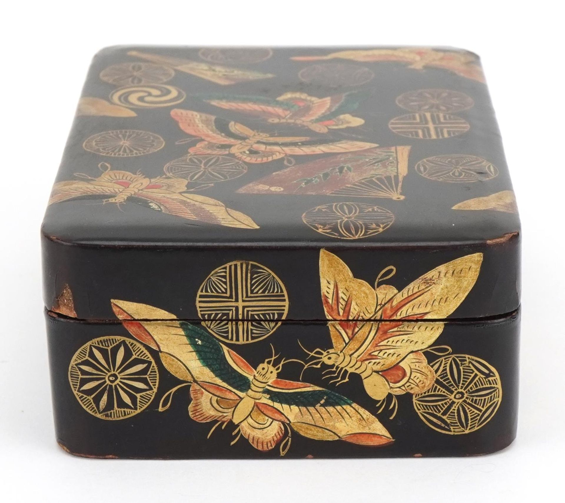 Japanese lacquered box and cover gilded with butterflies amongst fans and stylised roundels, 5cm x - Image 6 of 14