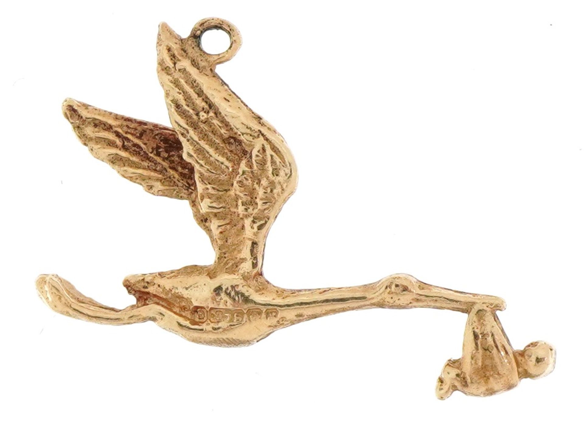 9ct gold stork and baby charm, 2.3cm wide, 1.1g - Bild 2 aus 3