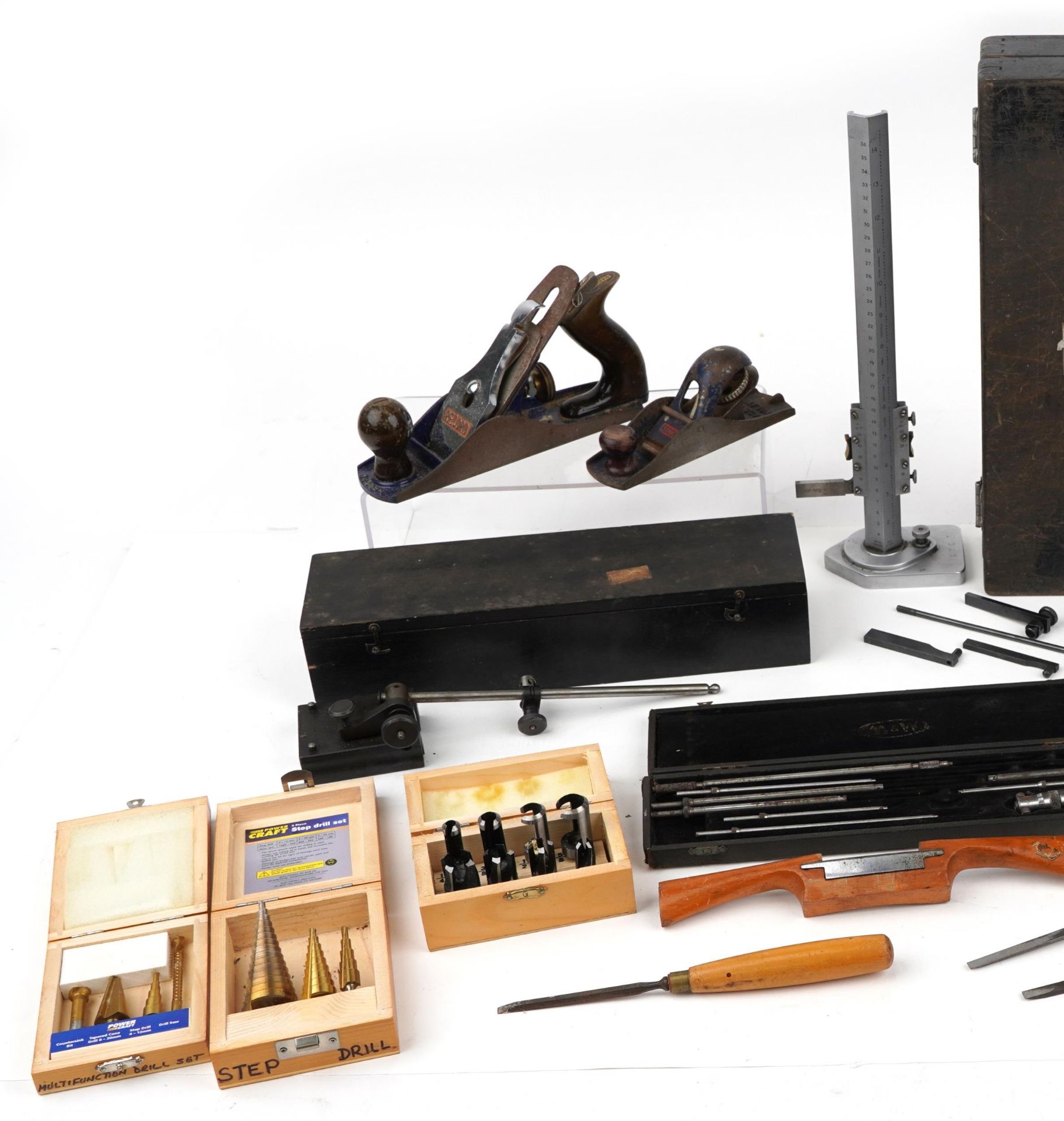 Vintage and later tools including a Chesterman height gauge, drill bits, Record planes and chisels - Image 2 of 3