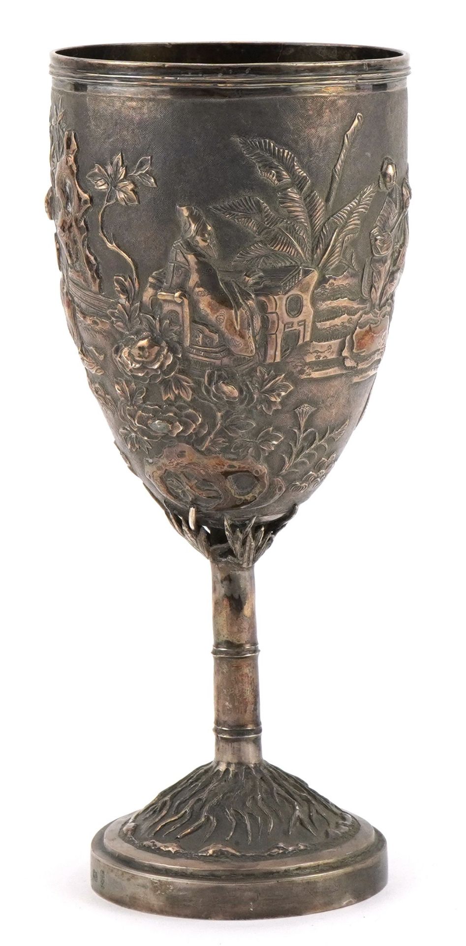 Chinese silver goblet embossed with figures and musicians in a courtyard, 19cm high, 229.4g - Bild 8 aus 14