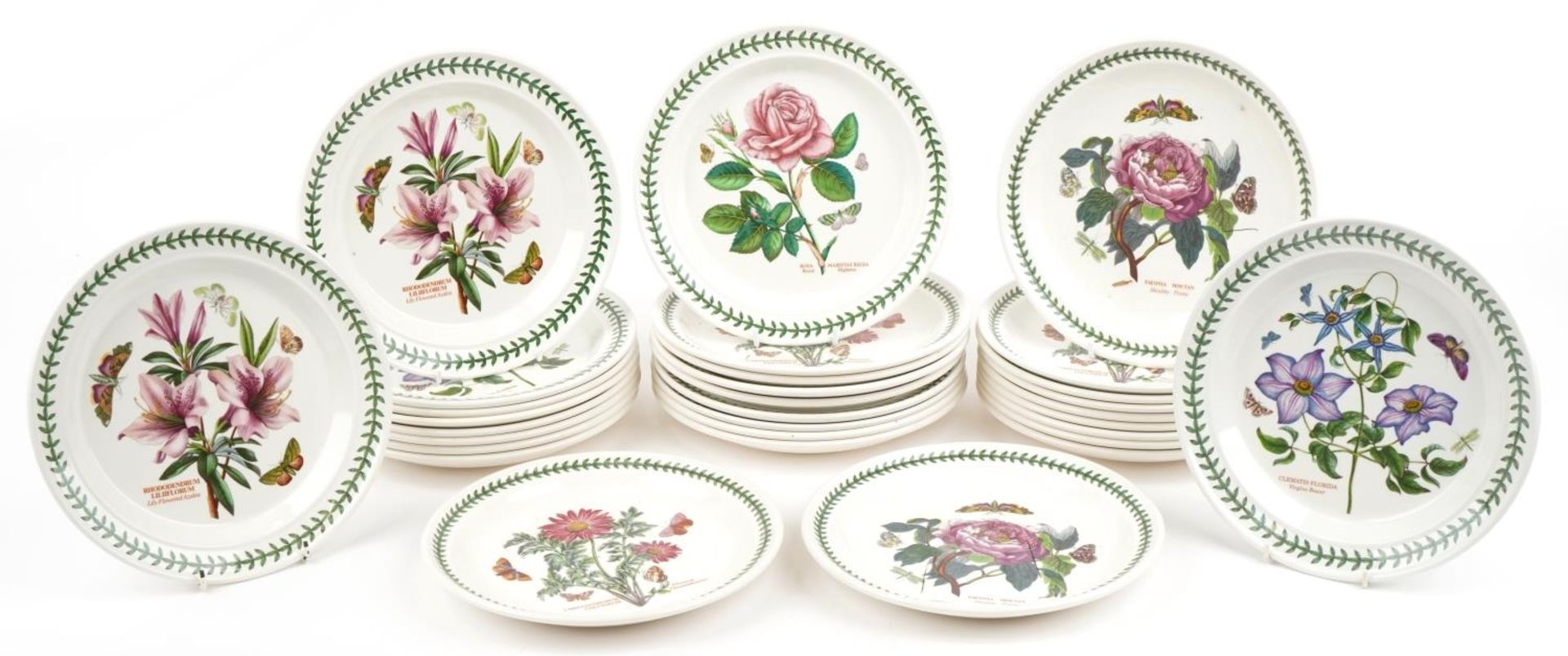 Thirty Portmeirion Botanic garden dinner plates, 27cm in diameter - Image 2 of 8