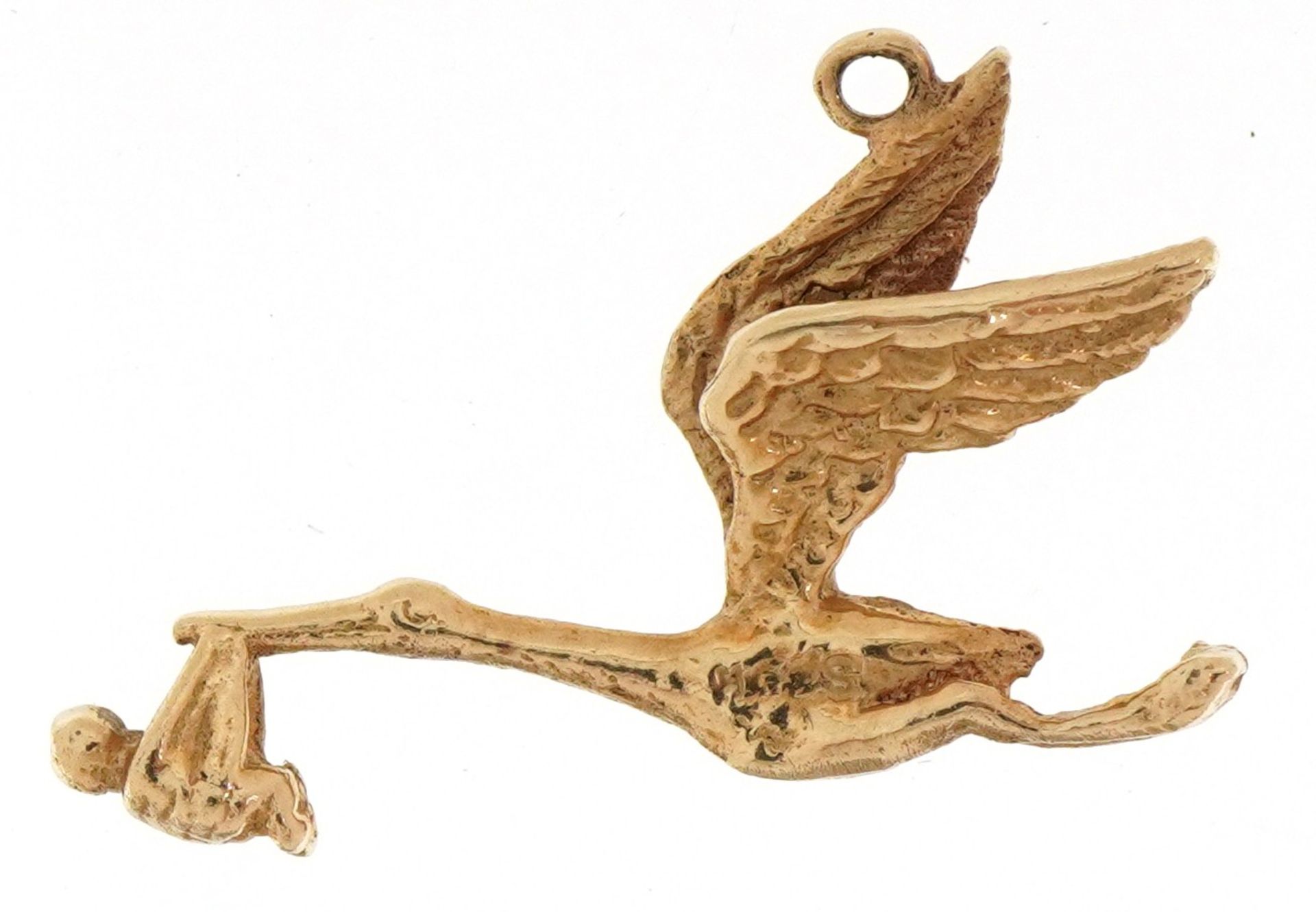 9ct gold stork and baby charm, 2.3cm wide, 1.1g