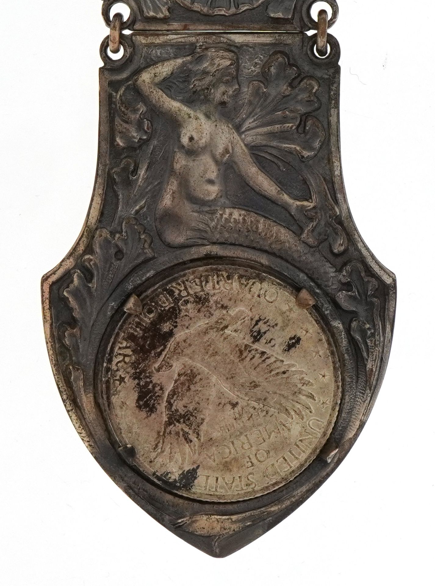 Art Nouveau white metal keyring embossed with a mermaid and set with a American 1917 quarter - Bild 3 aus 4