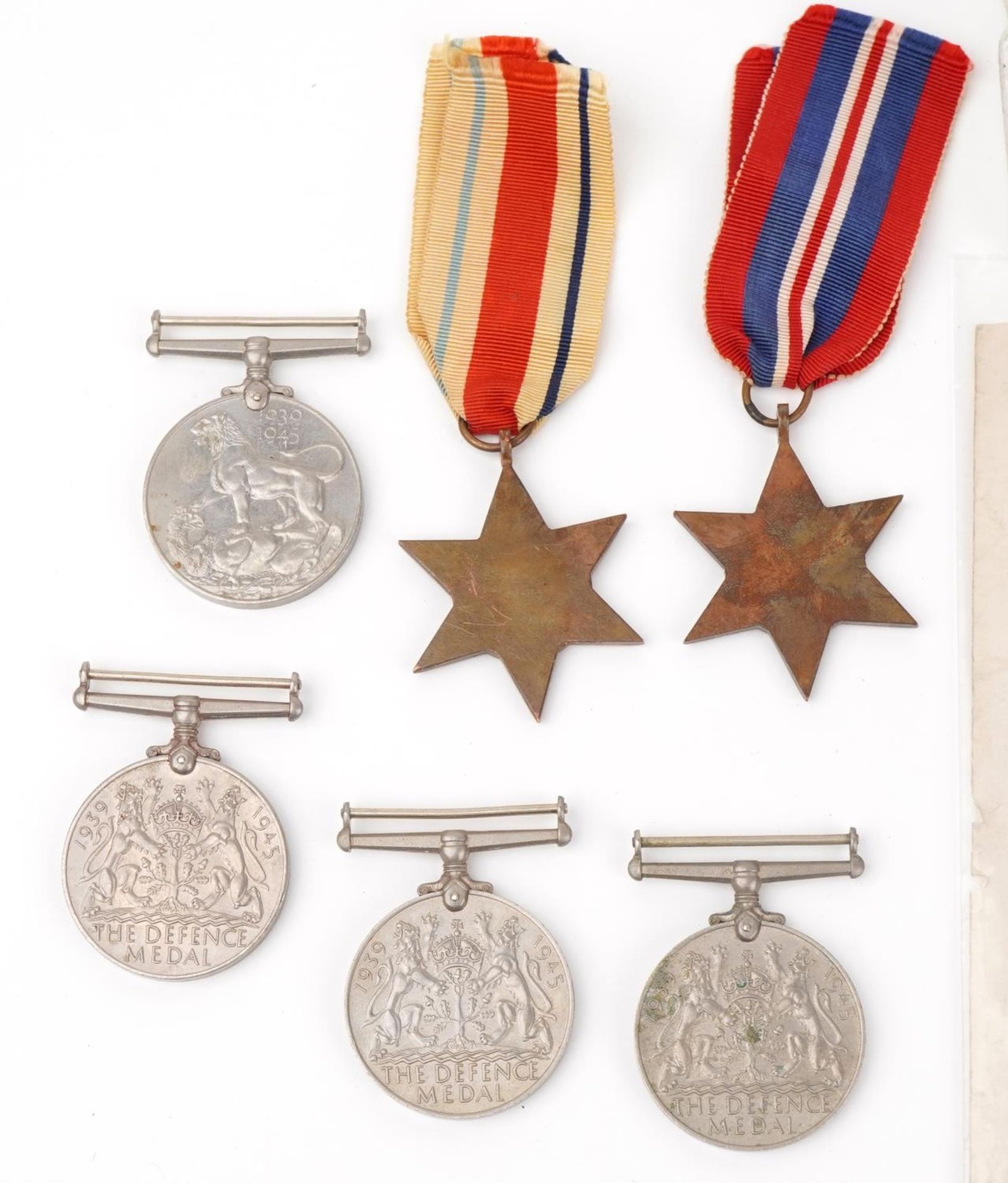 Collection of British military World War II medals and three prayer books - Bild 4 aus 7