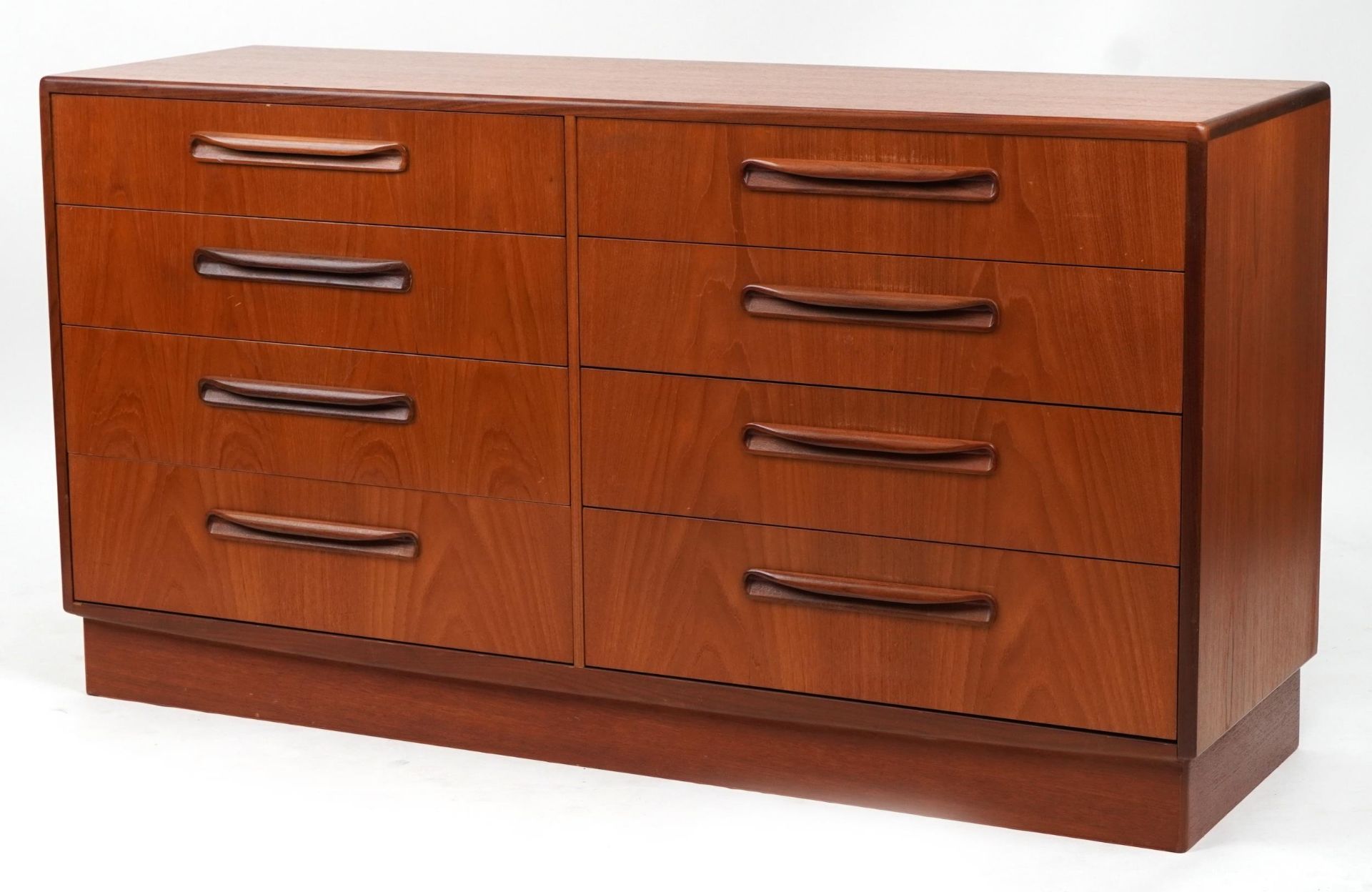 Mid century G Plan Fresco teak eight drawer chest, 76cm H x 142cm W x 44cm D