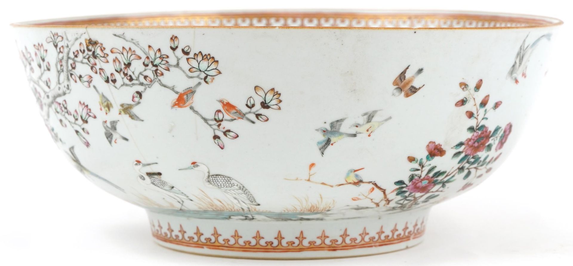 Chinese Mandarin porcelain punch bowl hand painted in the famille rose palette with birds of - Bild 3 aus 6