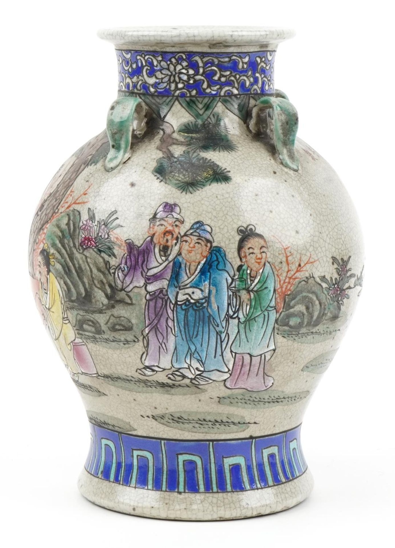 Chinese archaic style baluster vase with four handles hand painted in the famille rose palette - Bild 2 aus 6