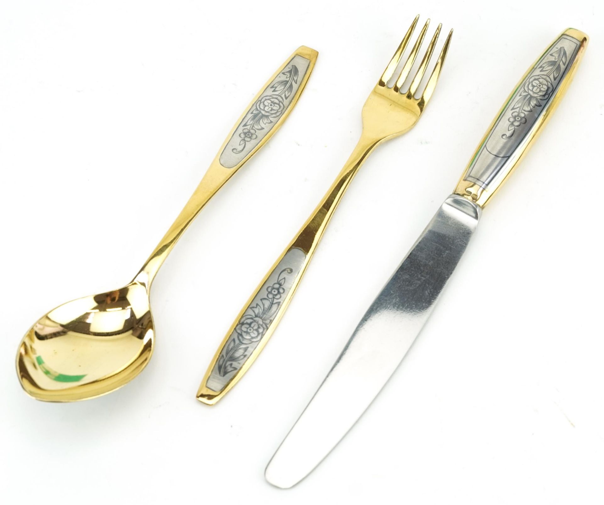Russian partially gilt silver niello work knife, fork and spoon set housed in a fitted box, the - Bild 2 aus 3