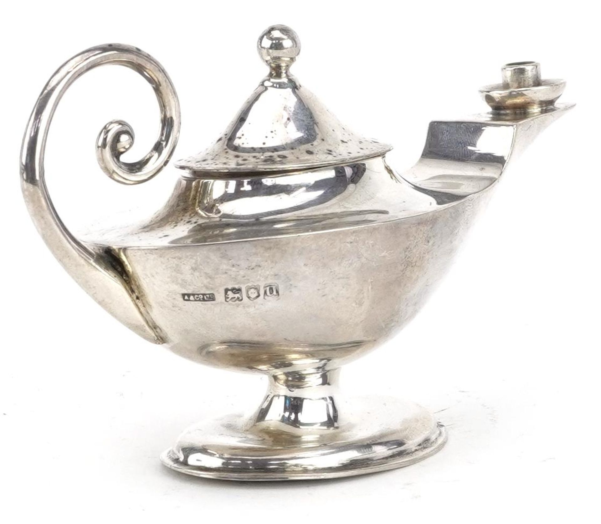 Asprey, George V silver genie oil lamp, London 1915, 10.5cm in length, 66.6g : For further - Image 2 of 4
