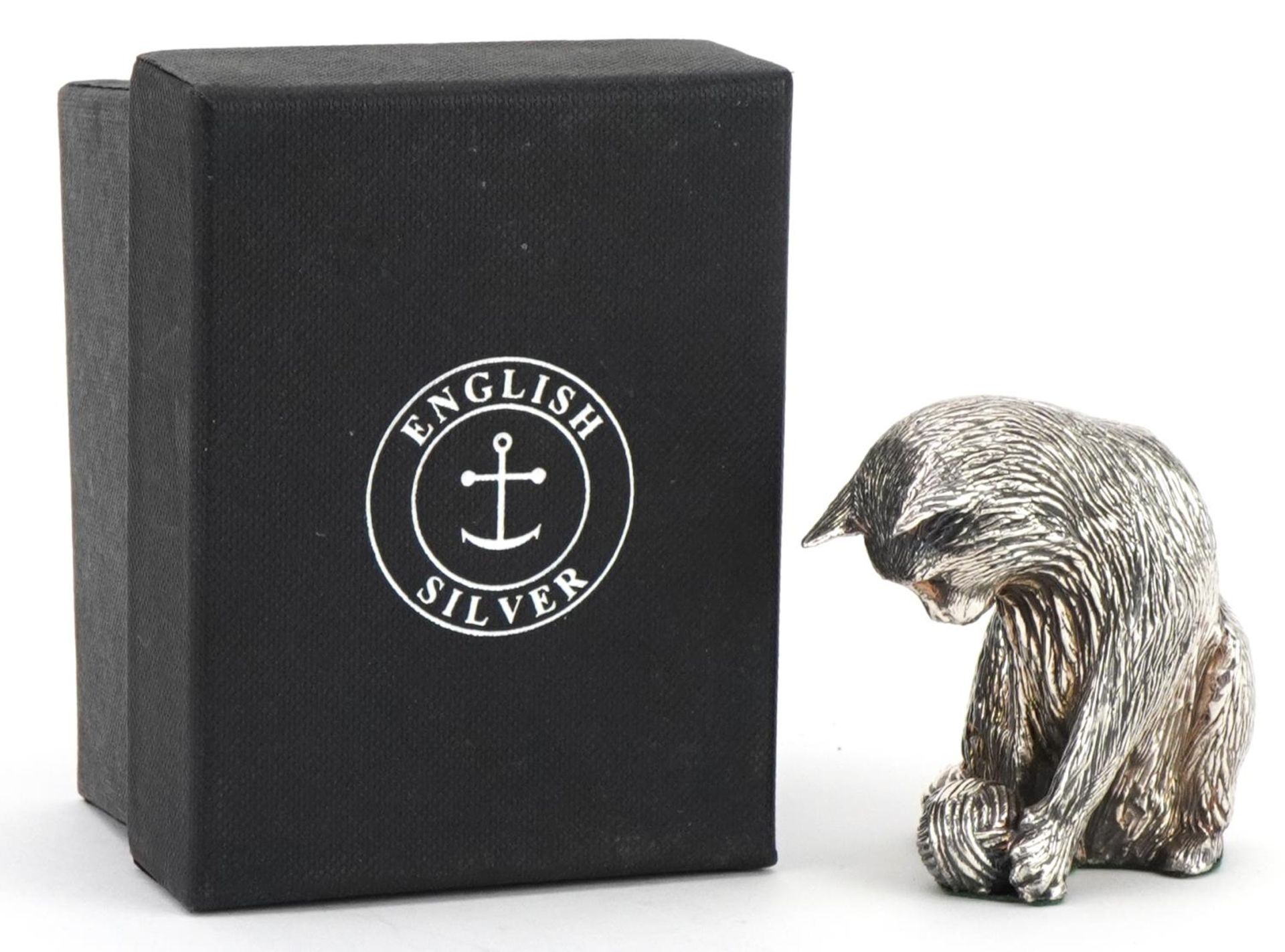 Elizabeth II silver filled study of a cat with a ball of yarn, 5.5cm high, 78.5g : For further