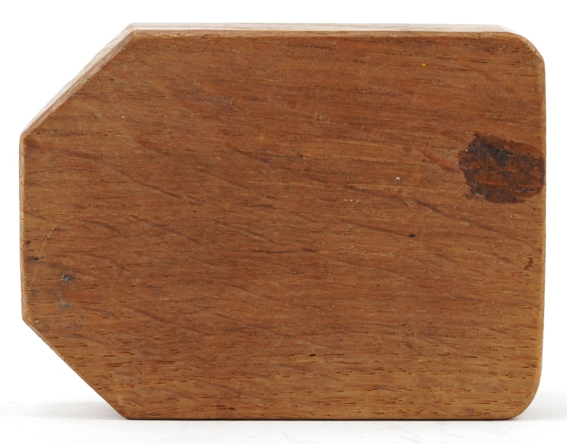 Robert Mouseman Thompson, light oak ashtray carved with signature mouse, 10cm wide : For further - Image 3 of 3