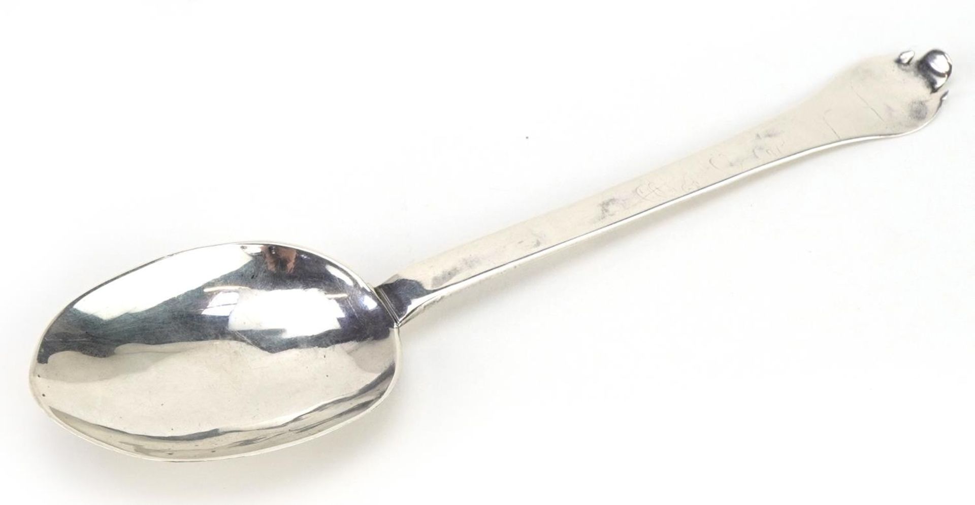 John King, Charles II silver trefid spoon with rat's tail and scratched initials N M over R C,