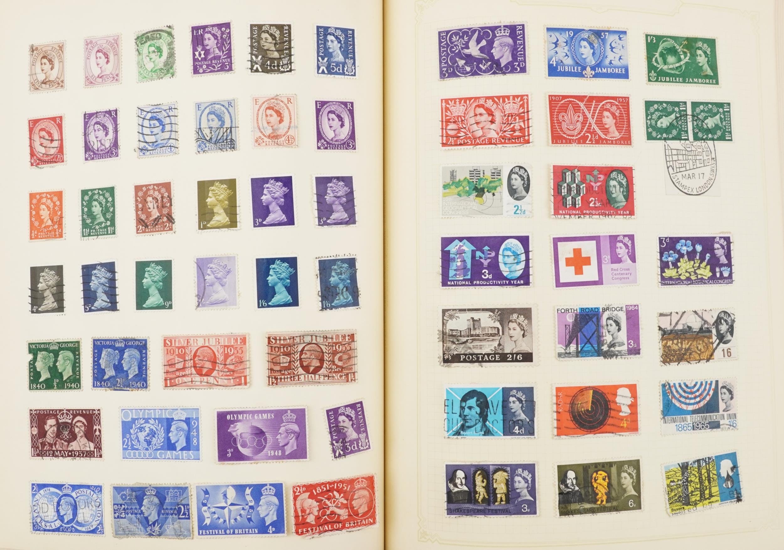 Collection of 19th century and later British and world stamps arranged in two albums : For further - Image 5 of 6