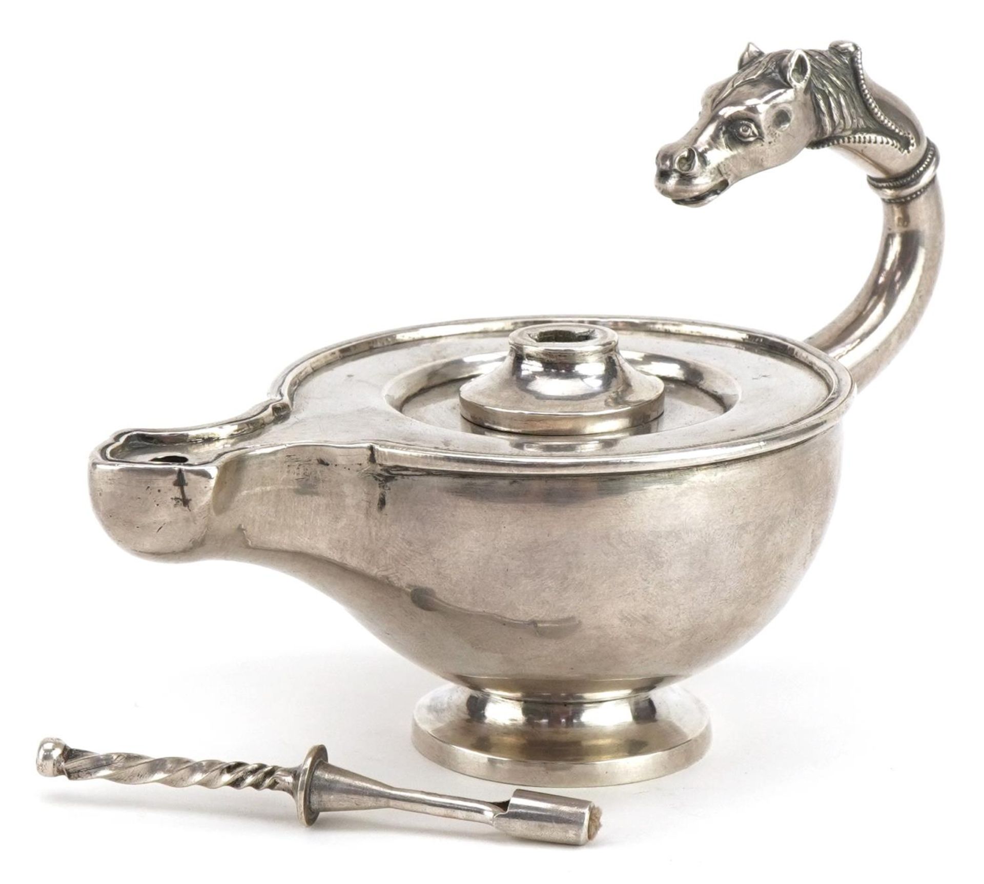 Good Continental unmarked silver oil lamp with cast horse head handle, 13cm wide, 210.0g : For - Image 2 of 4