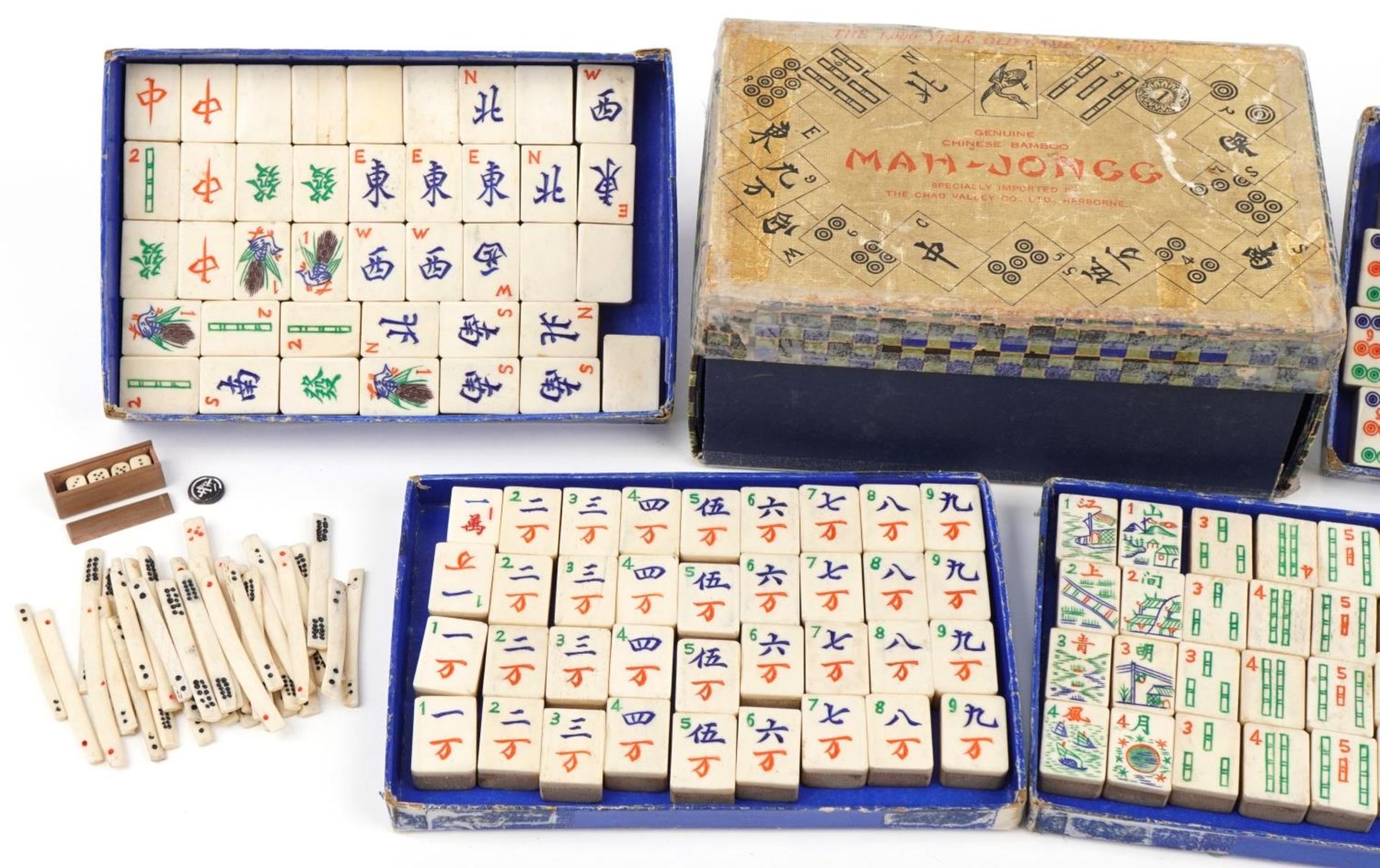 Vintage Chad Valley bone and bamboo mahjong set with case, 21cm wide : For further information on - Image 2 of 3