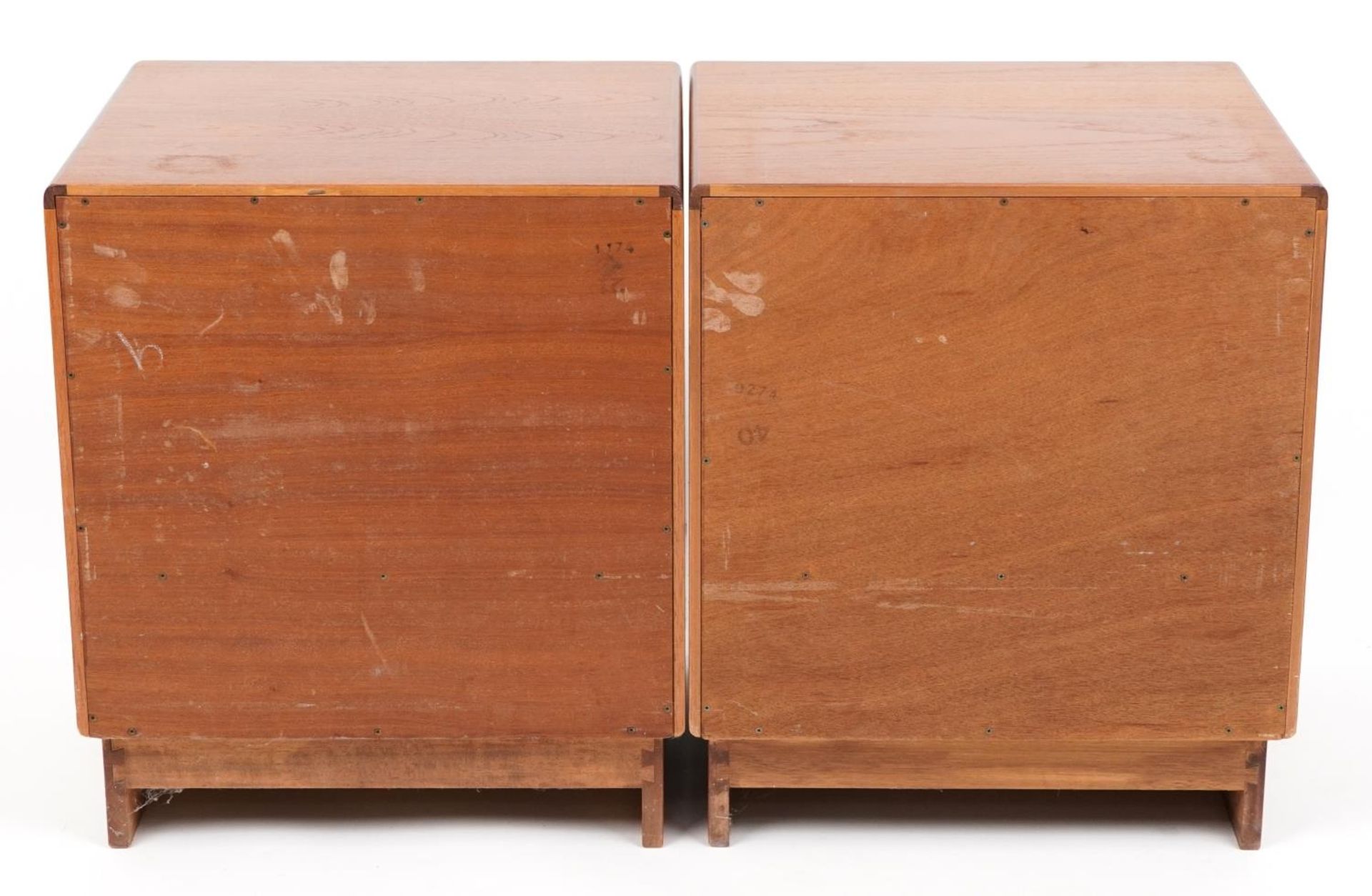 Pair of mid century G Plan Fresco teak bedsides with drawer to the base, 54cm H x 45cm W x 41cm - Image 5 of 5