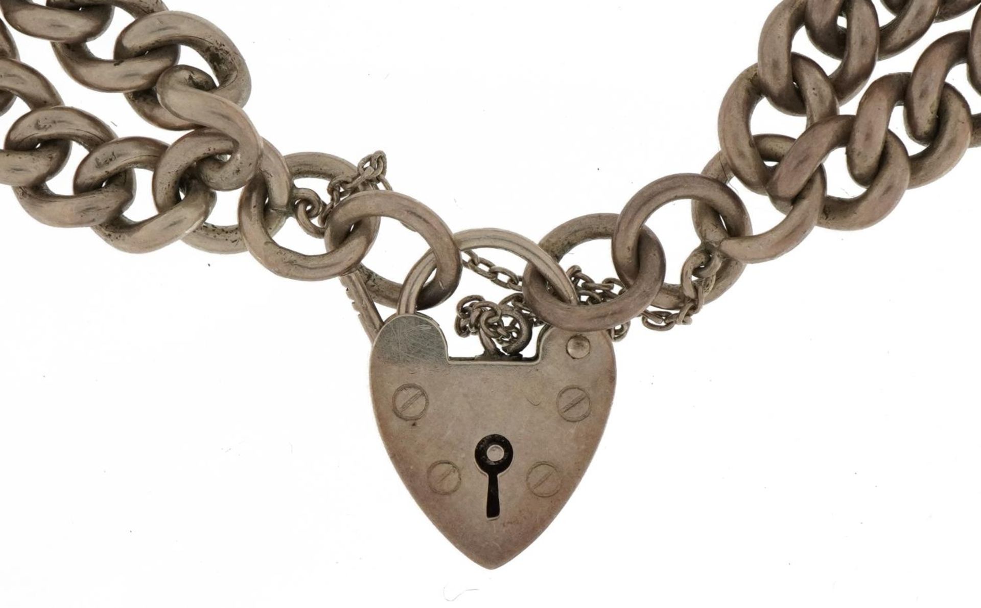 Silver two row curb link bracelet with love heart padlock and safety chain, 45.3g : For further - Image 2 of 4