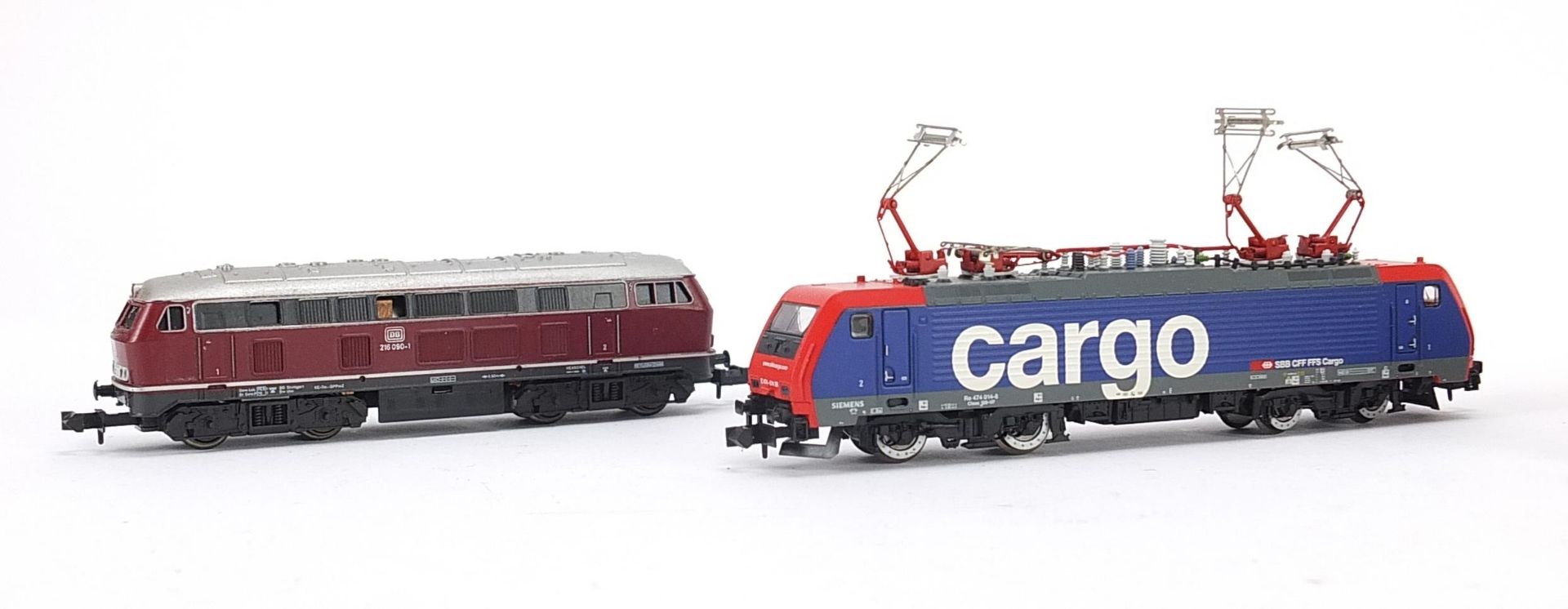 Four Trix and Minitrix N gauge model railway locomotives : For further information on this lot - Image 2 of 5