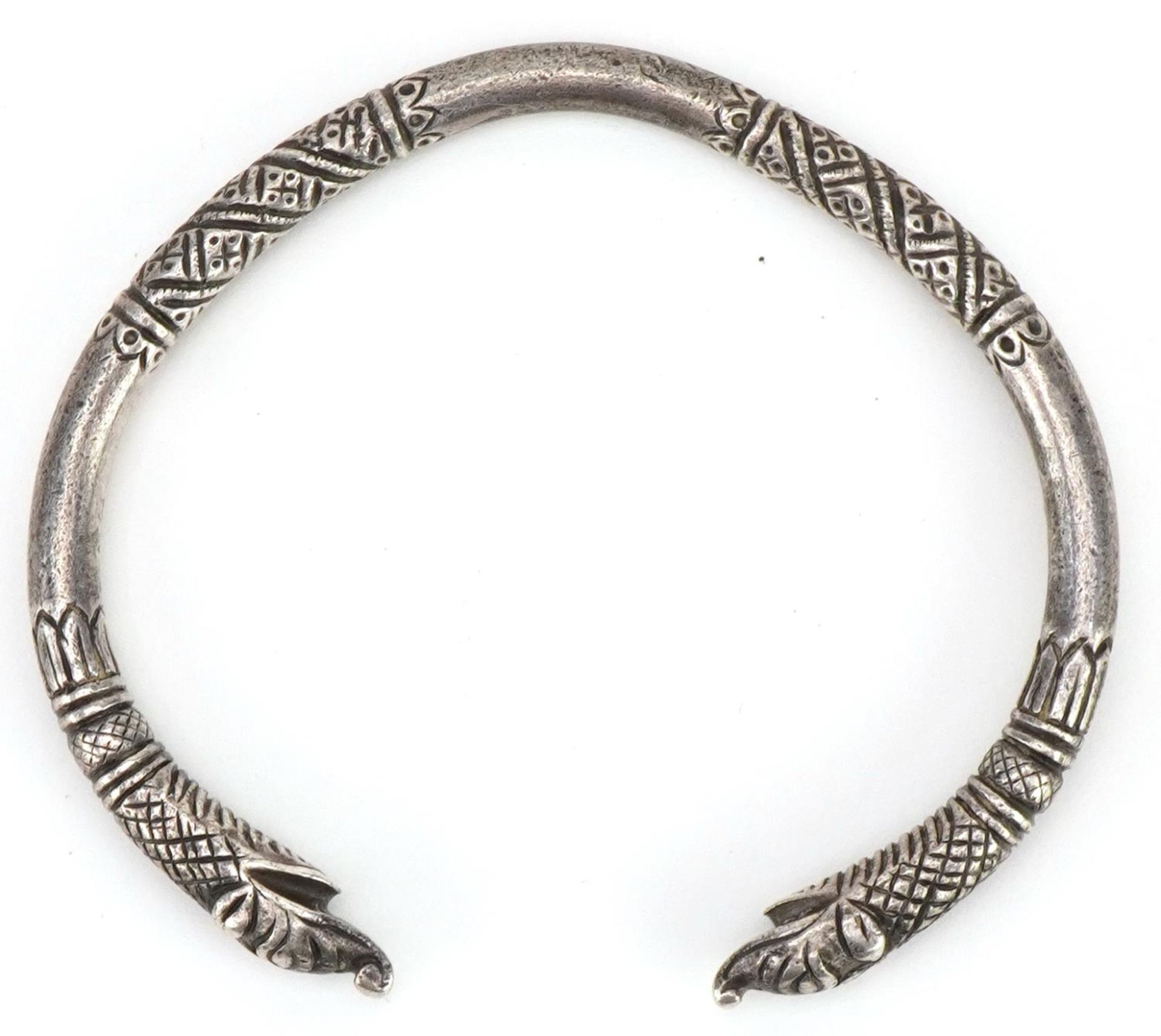 Antique North Indian or Himalayan unmarked silver Makara head bangle, 7.5cm wide, 41.5g : For