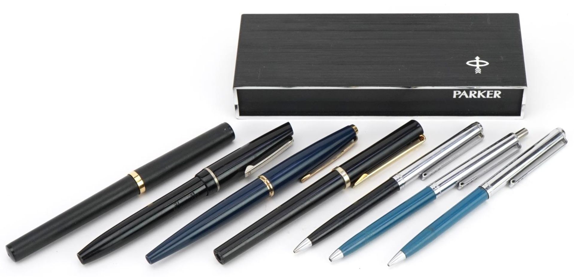 Vintage and later fountain pens and propelling pencils including Parker : For further information on