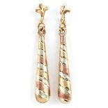 Pair of 9ct three tone gold drop earrings, 3.2cm high, 0.7g : For further information on this lot