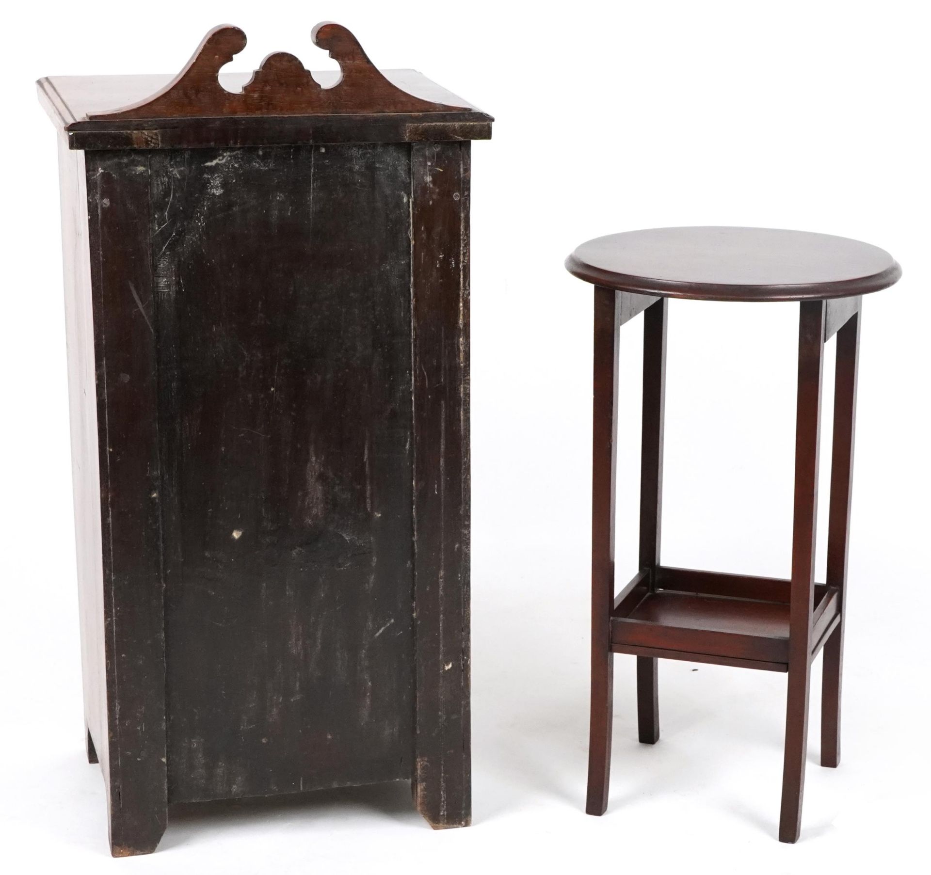 Art Nouveau style Mahogany pot cupboard and a mahogany occasional table, the largest 80cm high : For - Bild 4 aus 4