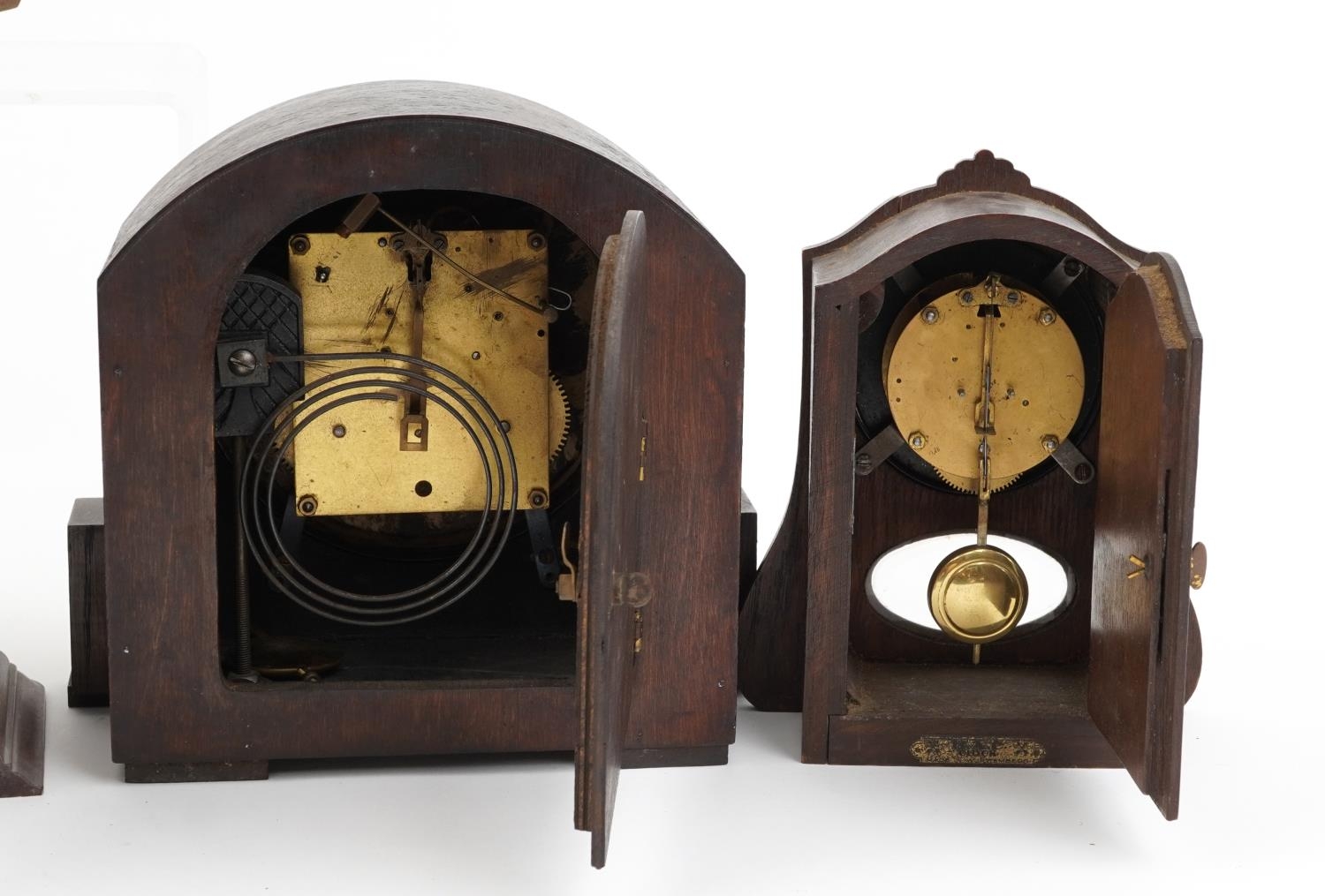 Six mantle clocks including an Art Deco Smith Enfield housed in a brown Bakelite case and four oak - Image 6 of 6
