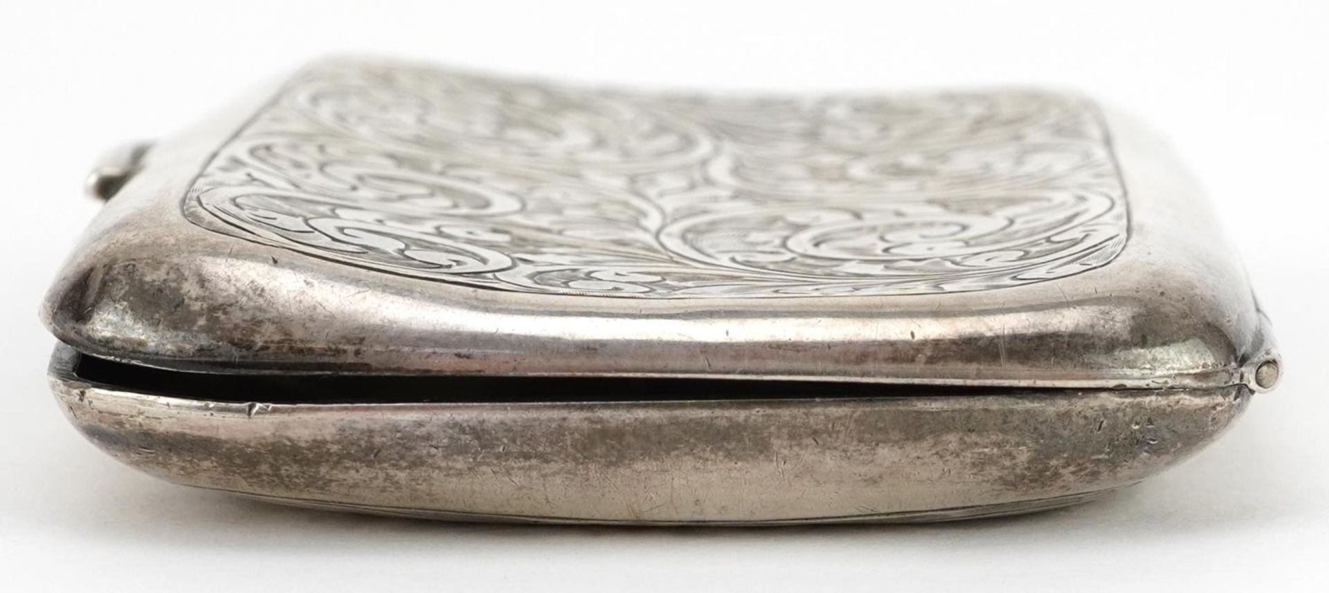 S Blanckensee & Son Ltd, George V silver cigarette case engraved with foliage, Chester 1922, 8.5cm - Image 5 of 5