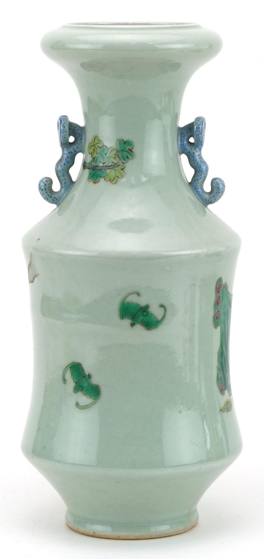 Chinese Canton celadon glazed vase with ruyi handles hand painted in the famille rose palette with - Bild 3 aus 6