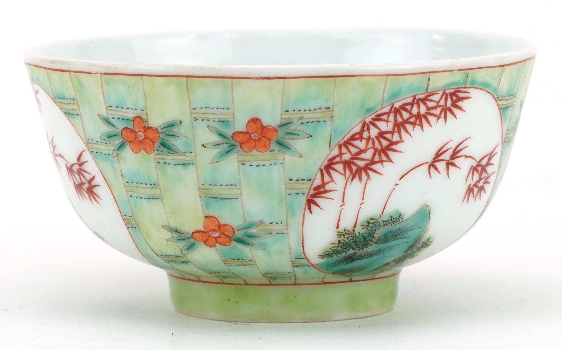 Chinese porcelain faux bamboo ground bowl hand painted with panels of pine trees, iron red seal - Bild 2 aus 7