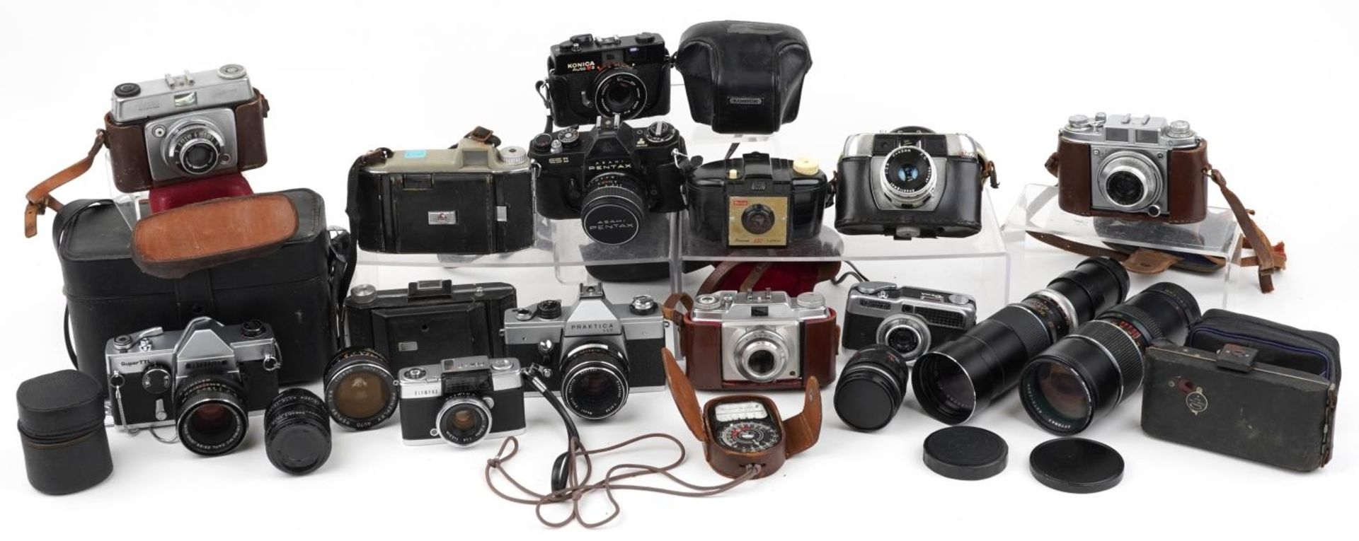 Vintage and later cameras, lenses and accessories including Prinzflex Super TTL, Optomax 80mm-