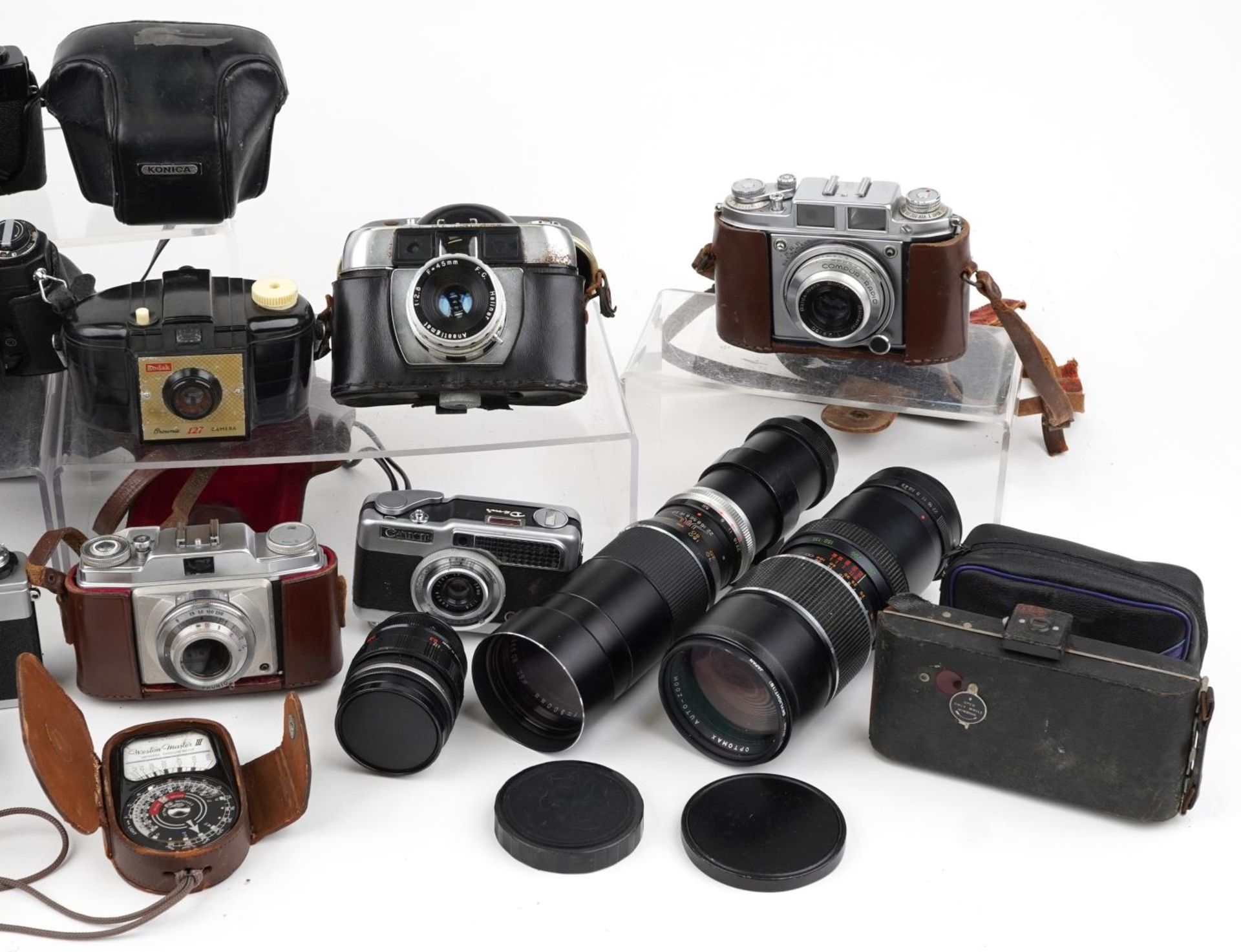 Vintage and later cameras, lenses and accessories including Prinzflex Super TTL, Optomax 80mm- - Bild 3 aus 3