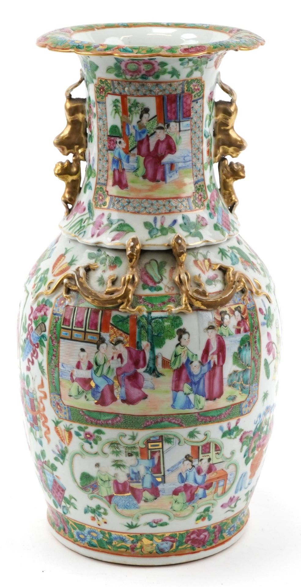 Large Chinese Canton porcelain vase with animalia handles hand painted in the famille rose palette - Bild 3 aus 6