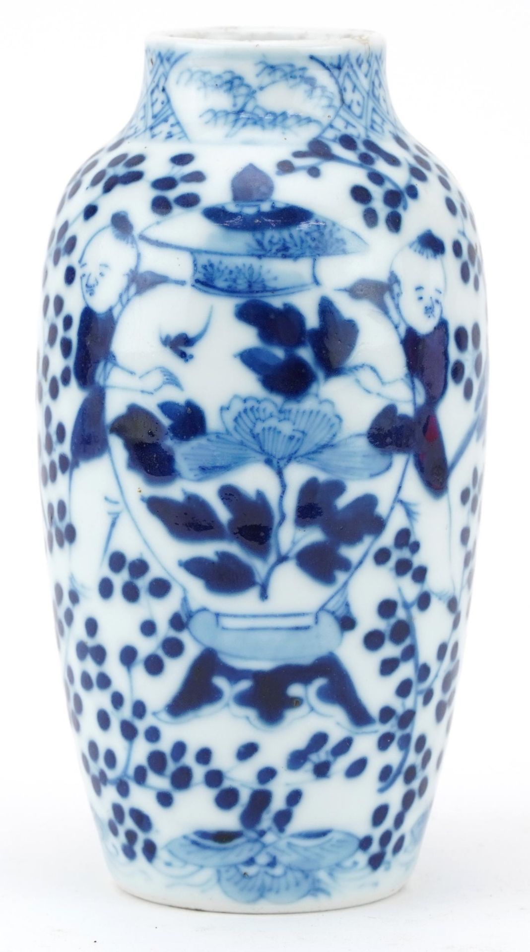 Chinese porcelain blue and white porcelain vase hand painted with children and flowers, four - Bild 3 aus 6