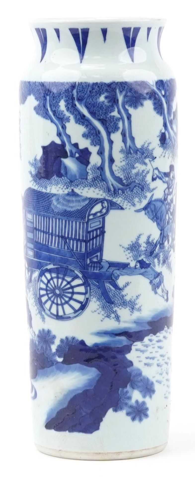 Large Chinese blue and white porcelain sleeve vase hand painted with rickshaw and figures in a - Bild 2 aus 7
