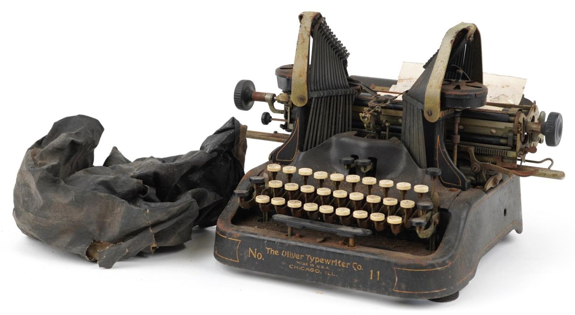 Vintage Oliver no 11 typewriter : For further information on this lot please visit - Image 2 of 4