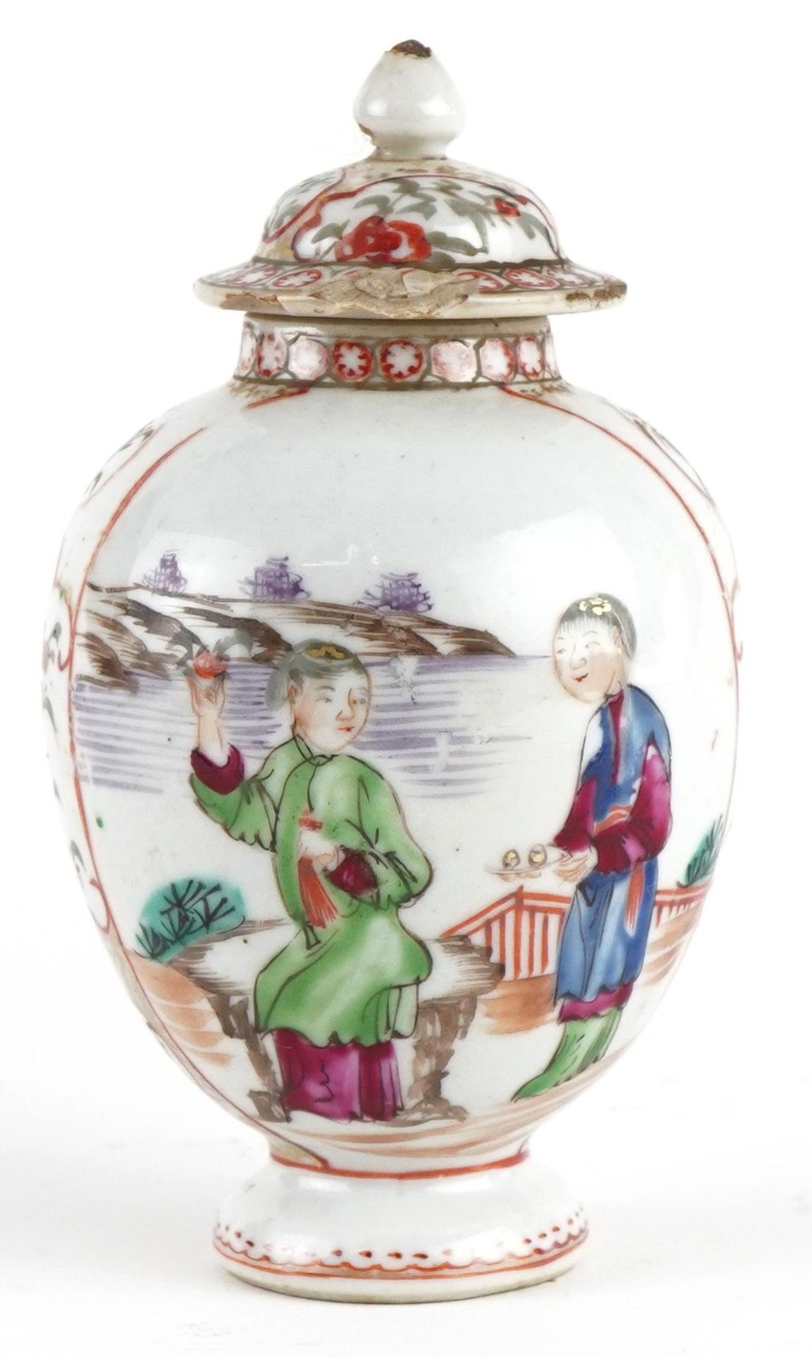 Chinese porcelain lidded tea caddy hand painted in the famille rose palette with figures, 12.5cm